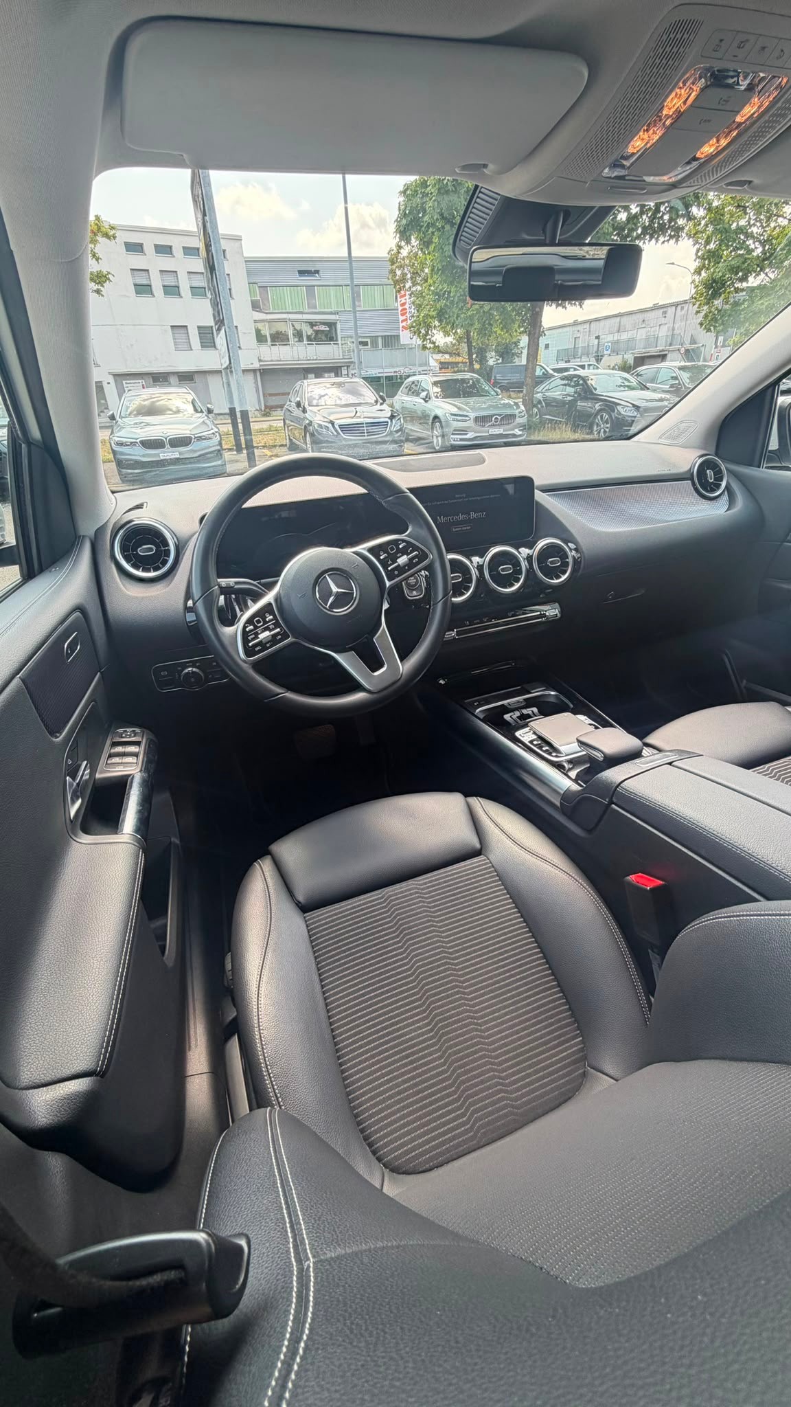 MERCEDES-BENZ B 220 4Matic Progressive 7G-DCT-image-14