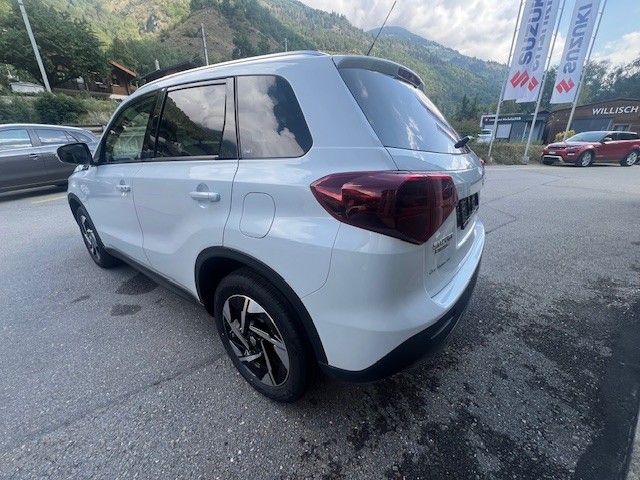 SUZUKI Vitara 1.5 Hybrid Compact Top 4x4 AGS-image-3