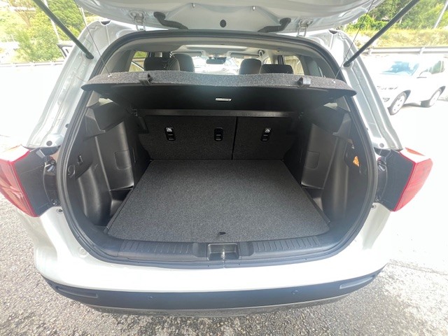 SUZUKI Vitara 1.5 Hybrid Compact Top 4x4 AGS-image-14