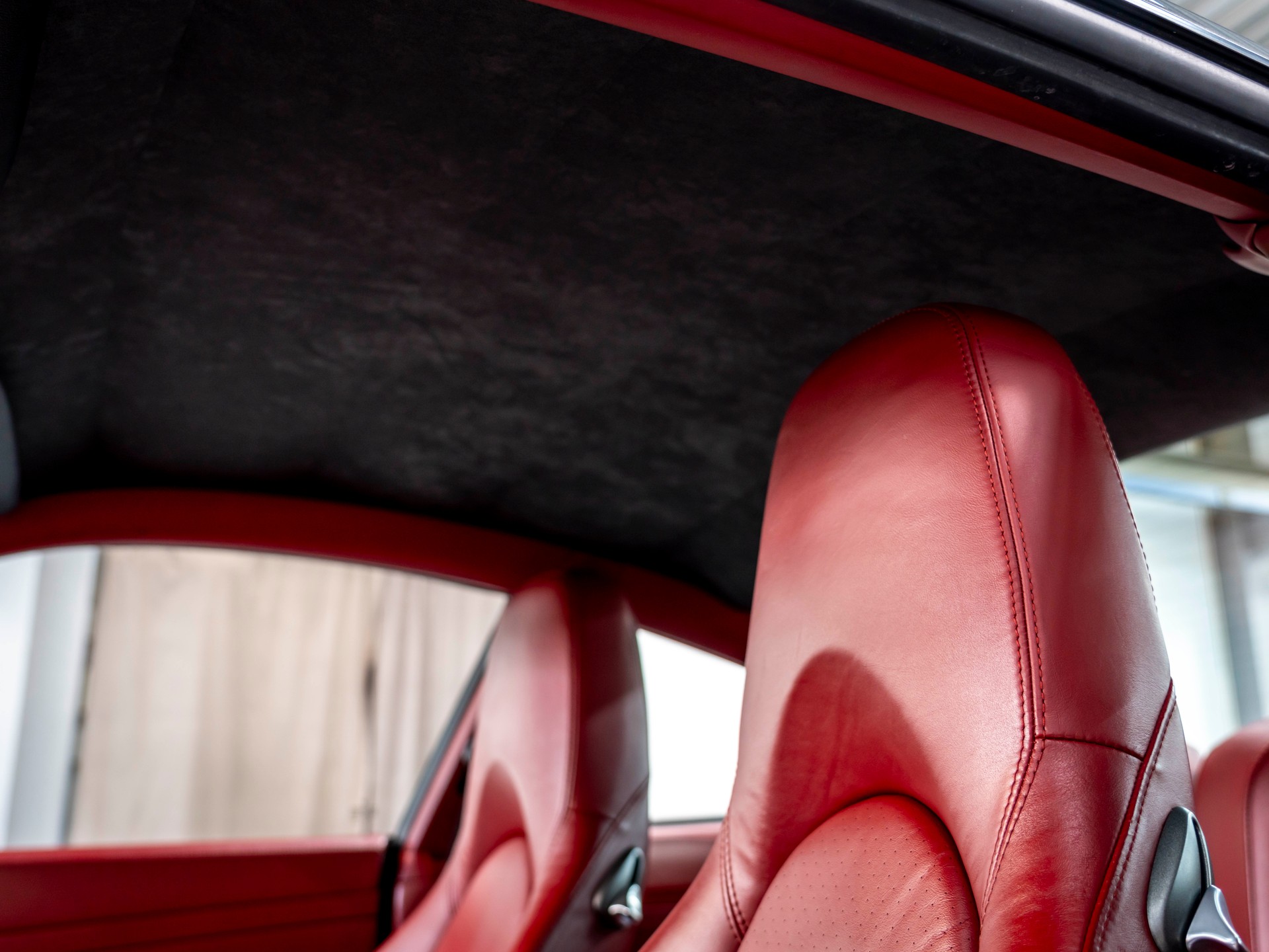 PORSCHE 911 Carrera 4S PDK-image-28