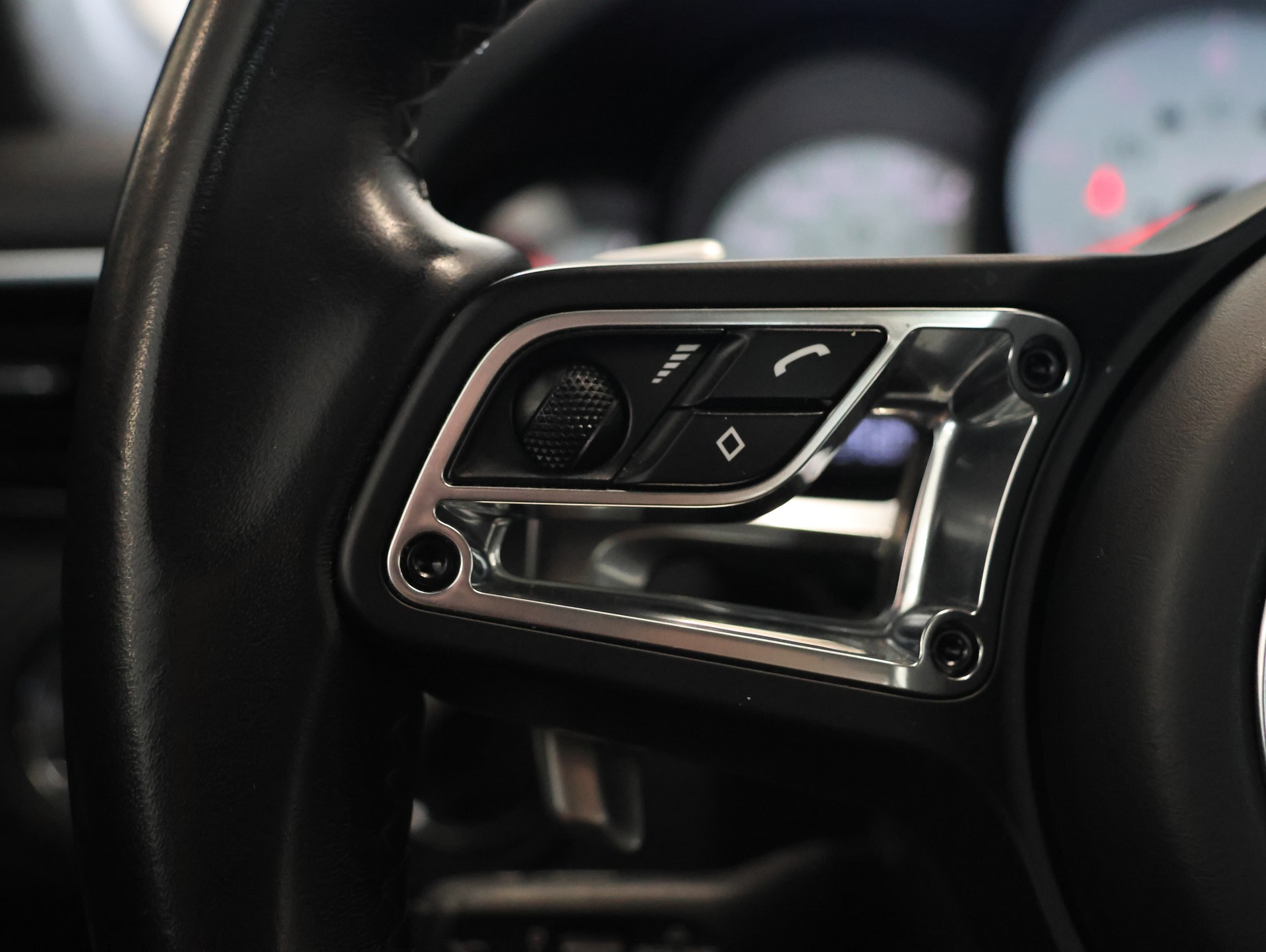 PORSCHE 911 Turbo S PDK *Rückfahrkamera* *Bose* *Panoramadach*-image-31