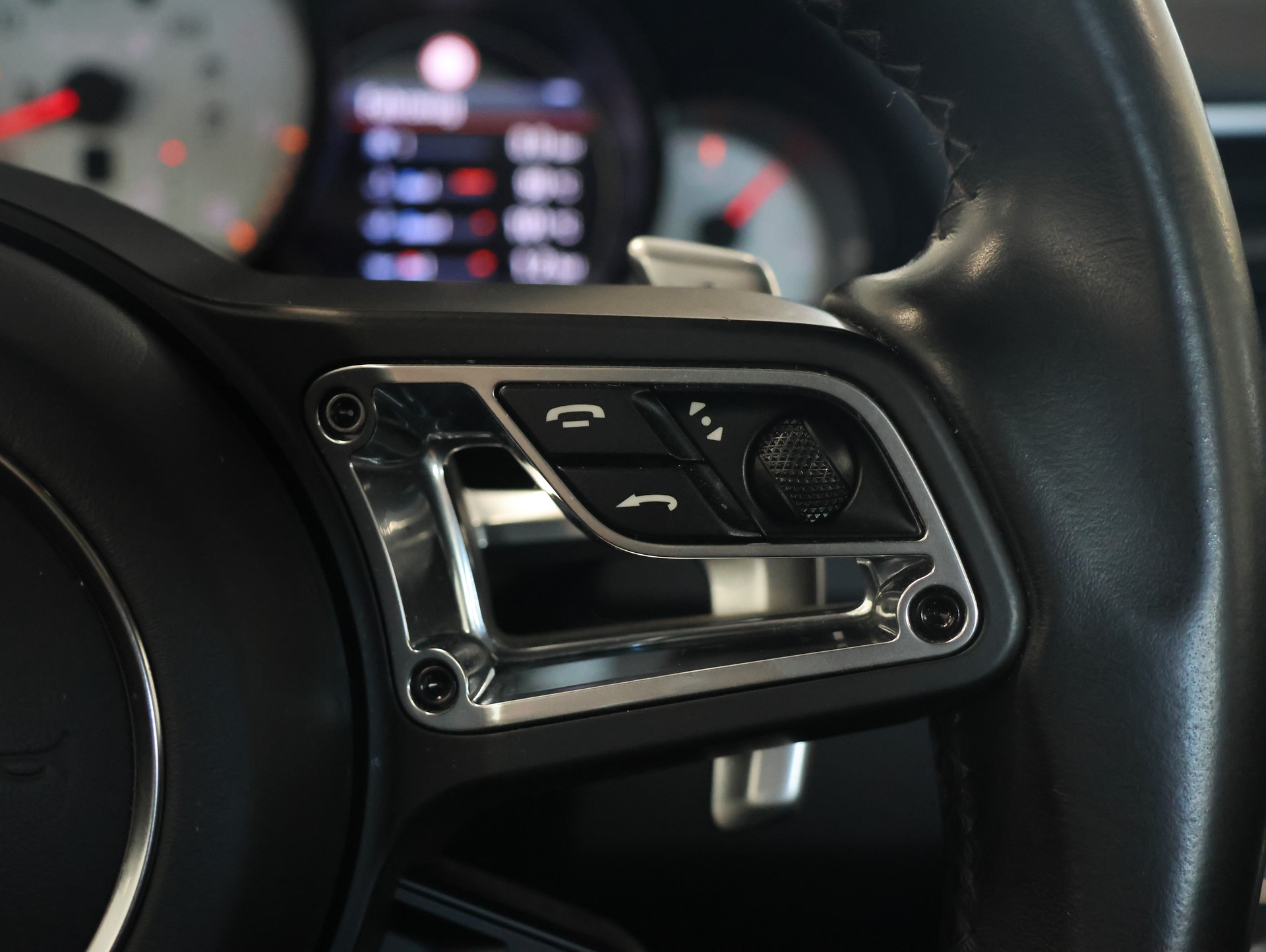 PORSCHE 911 Turbo S PDK *Rückfahrkamera* *Bose* *Panoramadach*-image-29