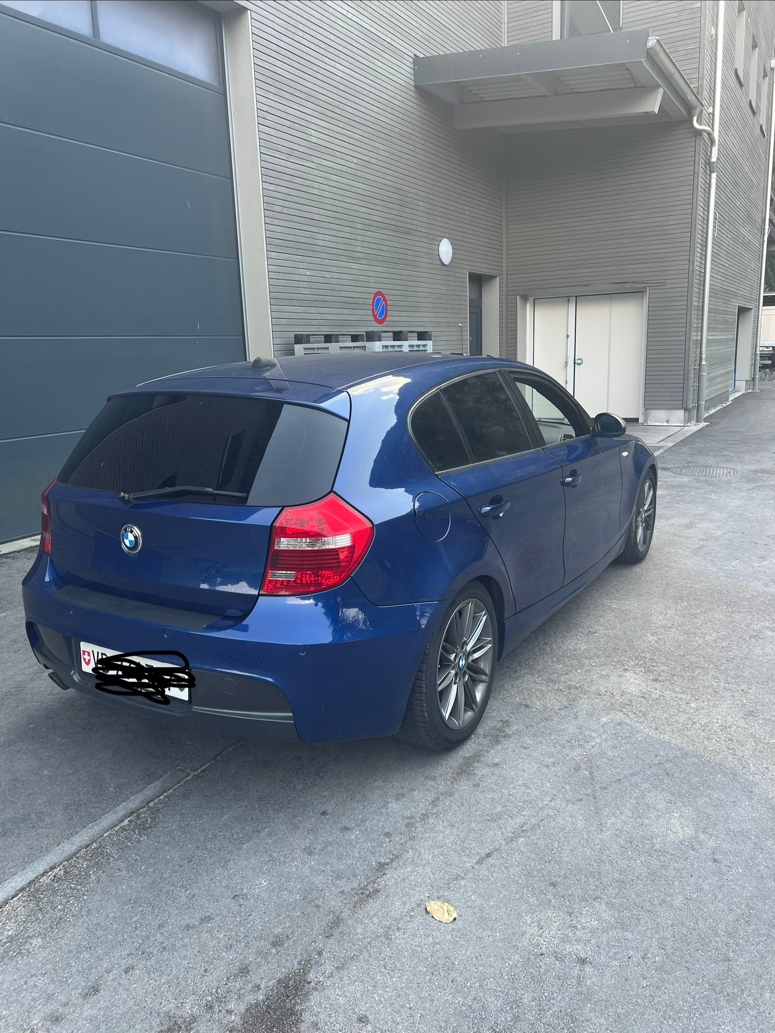 BMW 123d-image-2