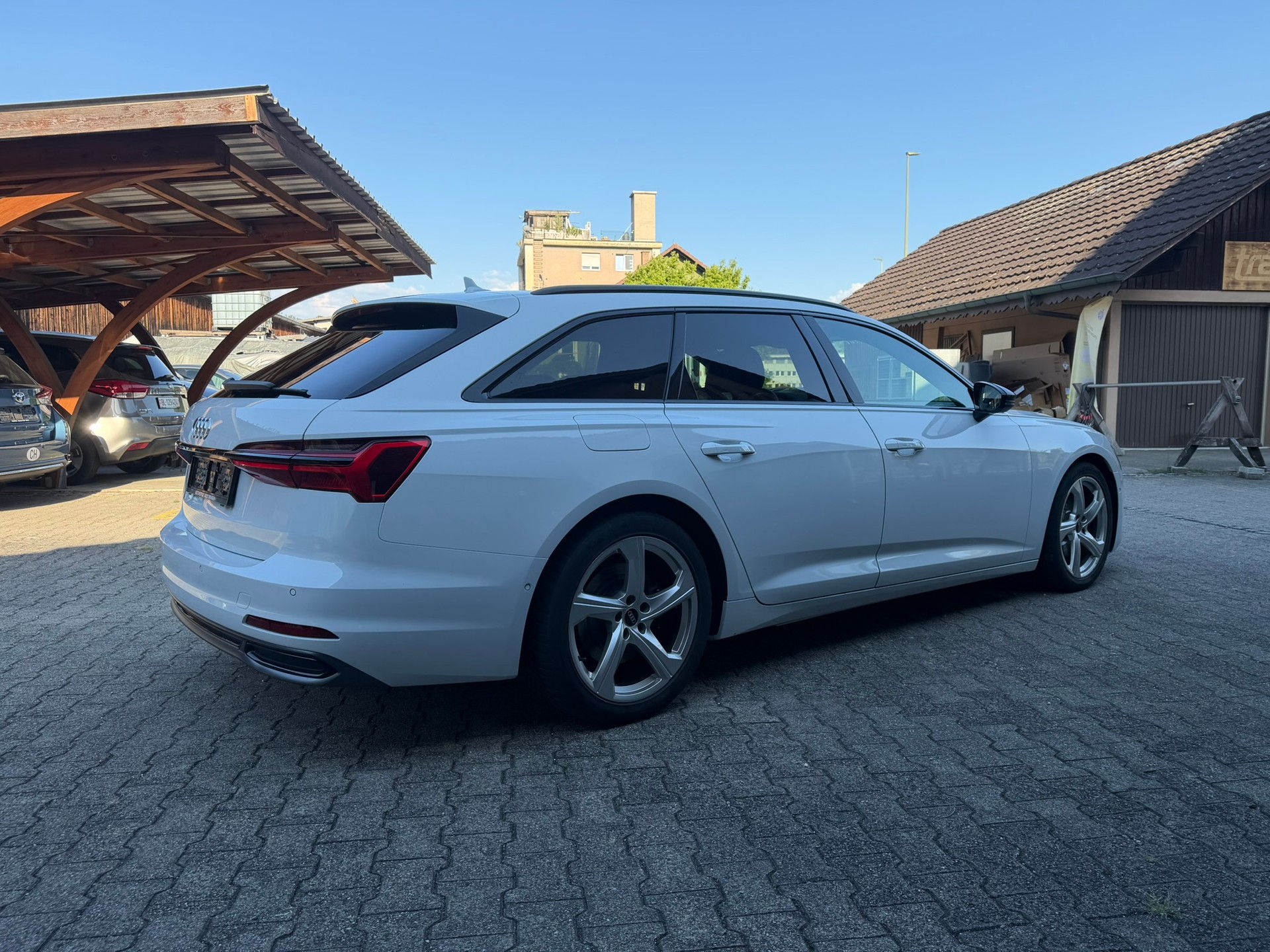 AUDI A6 Avant 45 TDI Sport quattro tiptronic-image-3