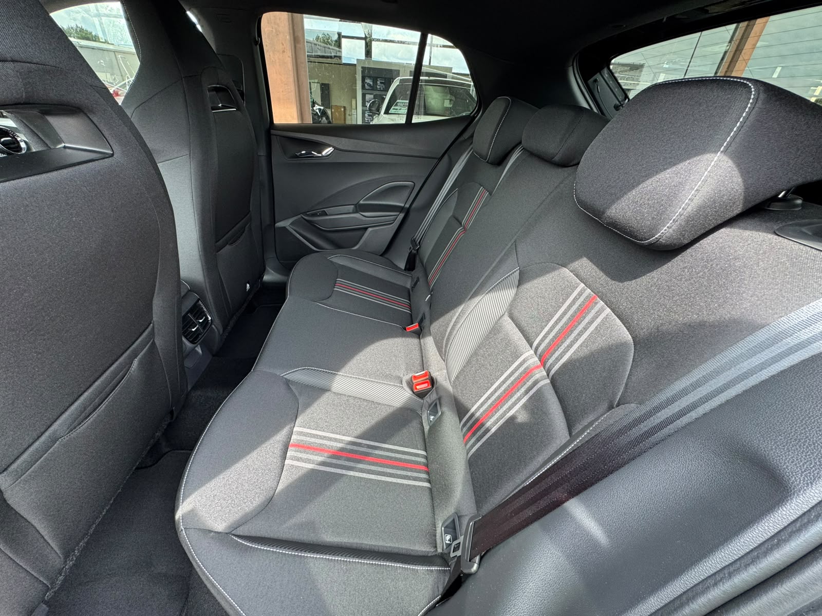 SKODA Fabia 1.0 TSI Monte Carlo DSG-image-7
