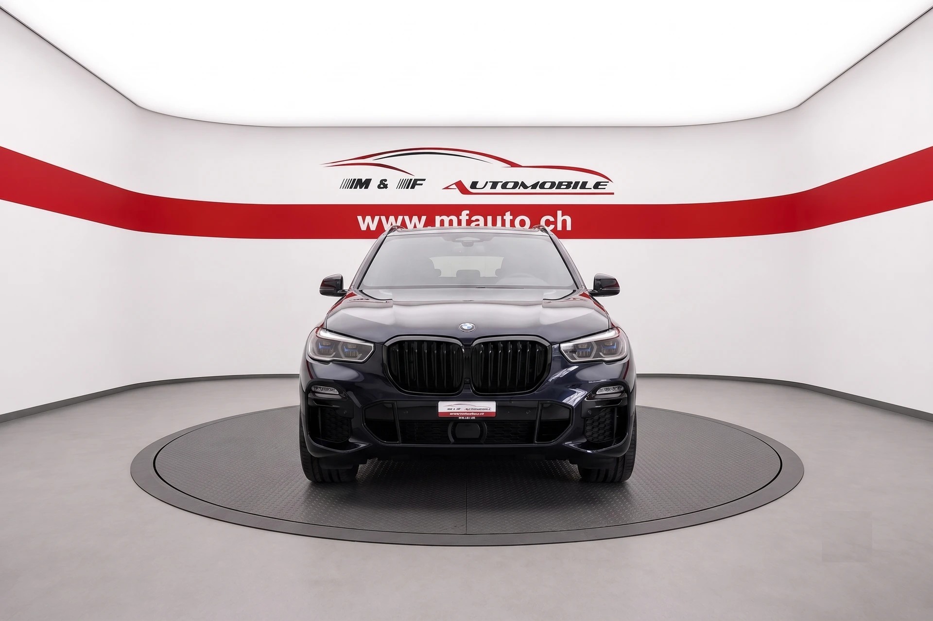 BMW X5 40d xDrive SAG CH FAHRZEUG-image-1
