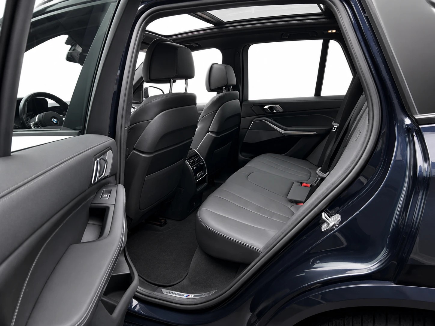 BMW X5 40d xDrive SAG CH FAHRZEUG-image-7