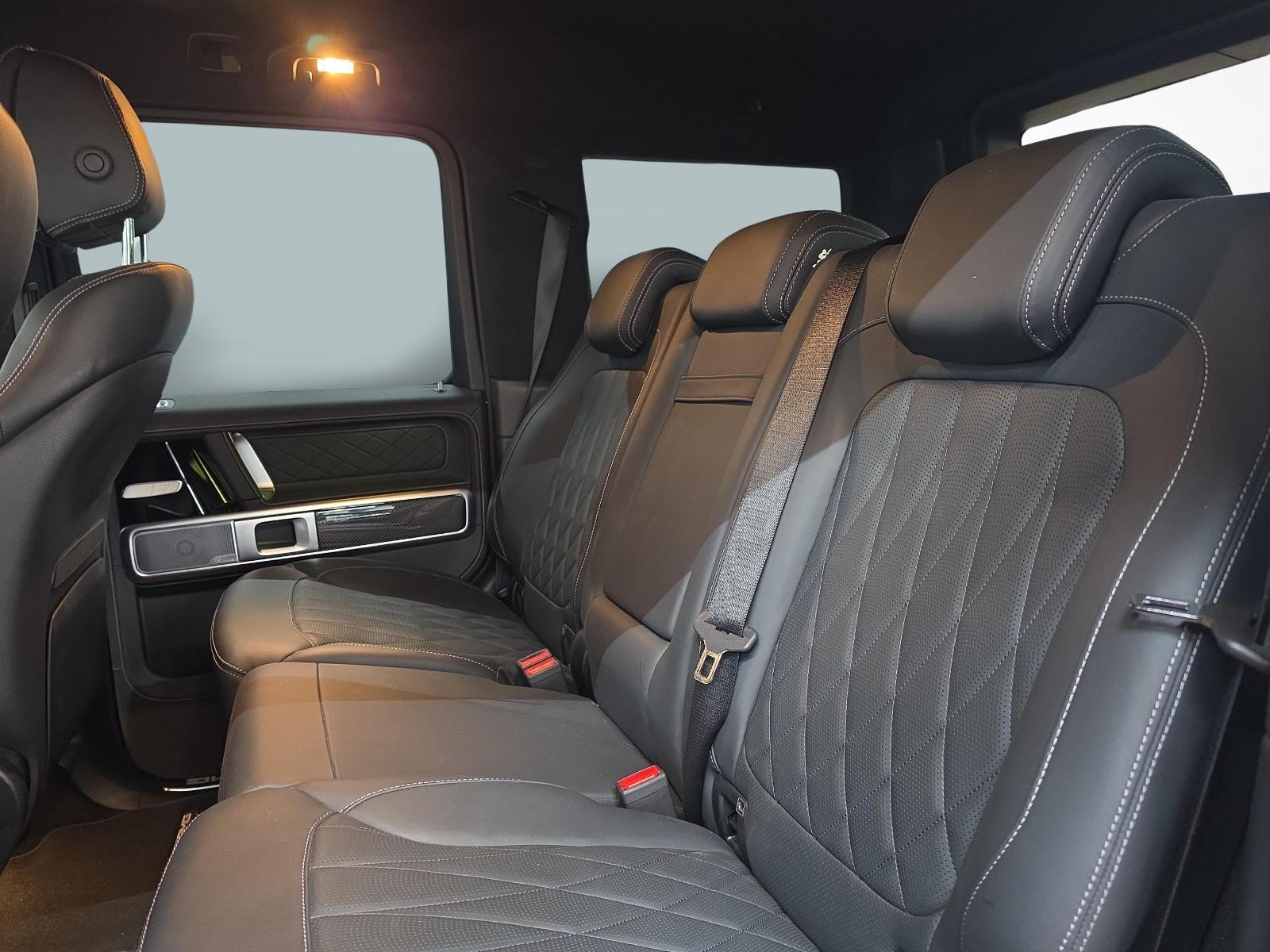 MERCEDES-BENZ G 63 AMG-image-11