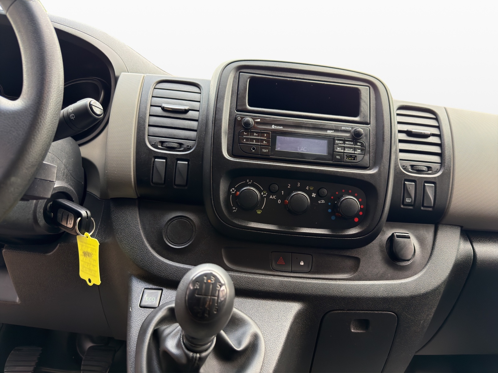 RENAULT Trafic 1.6 dCi 95 2.9t Business L1H1-image-11