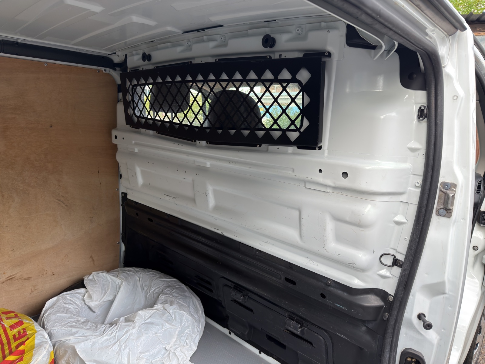 RENAULT Trafic 1.6 dCi 95 2.9t Business L1H1-image-19