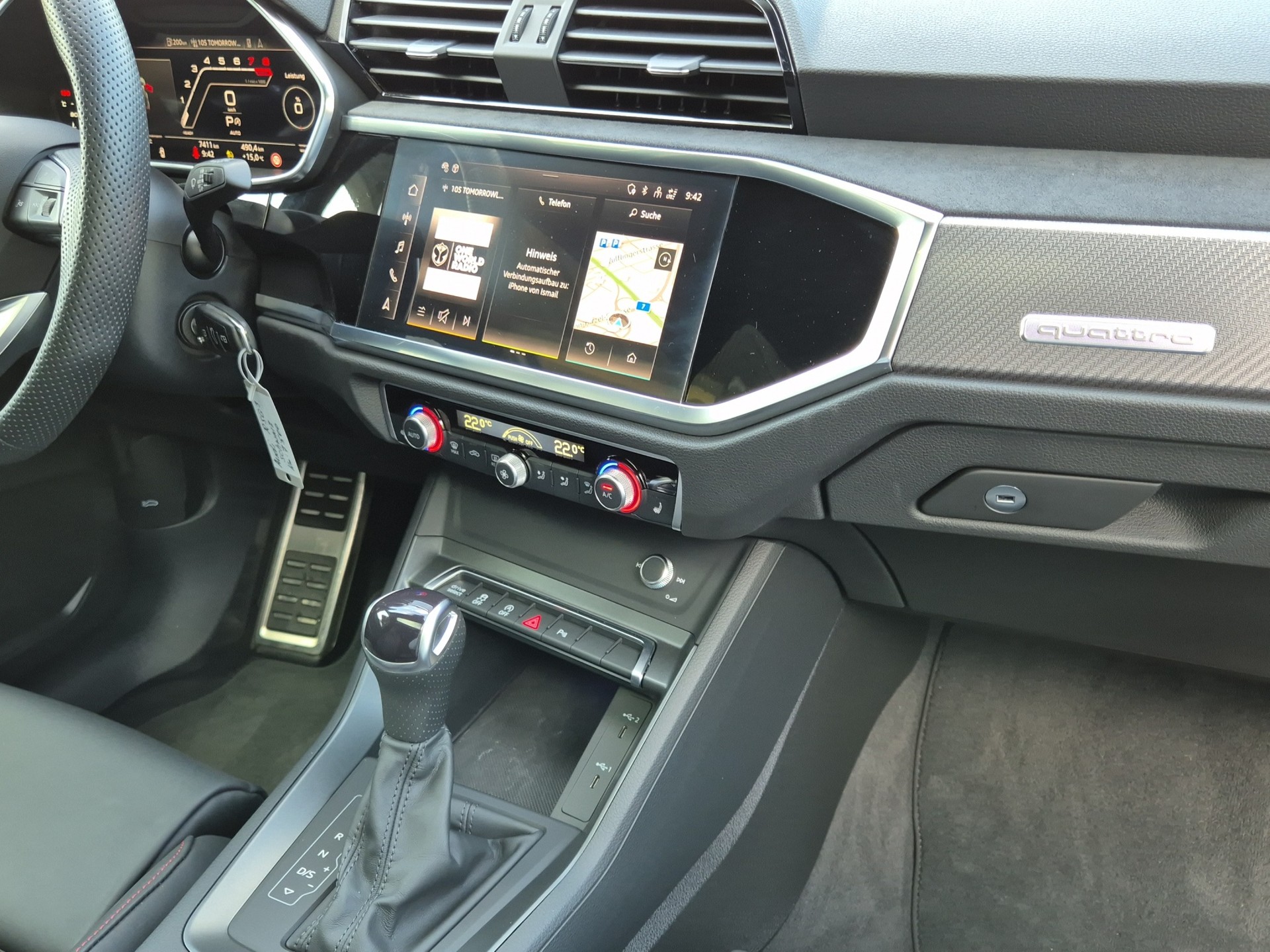AUDI RS Q3 Sportback quattro S tronic-image-17