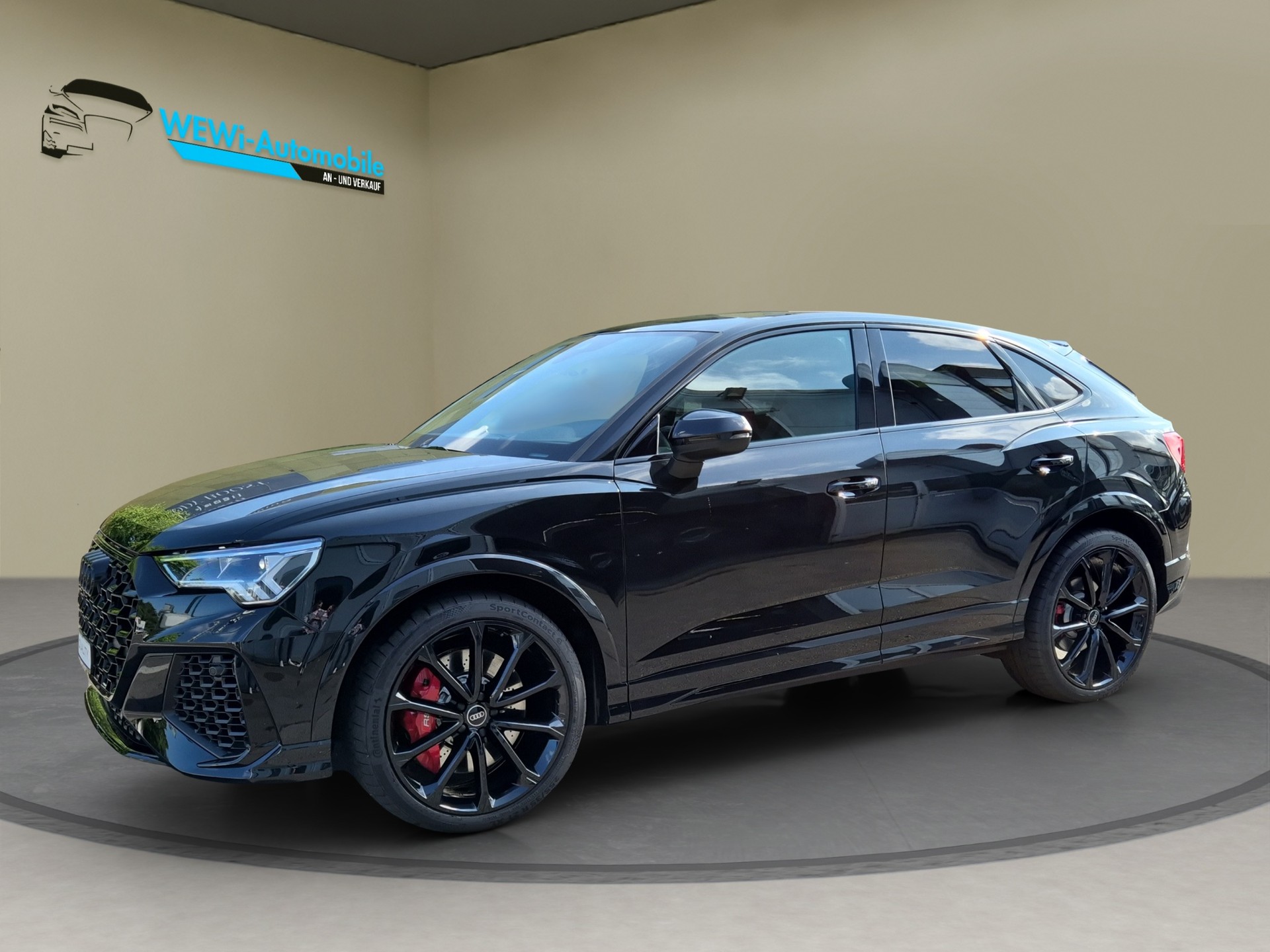 AUDI RS Q3 Sportback quattro S tronic-image-0