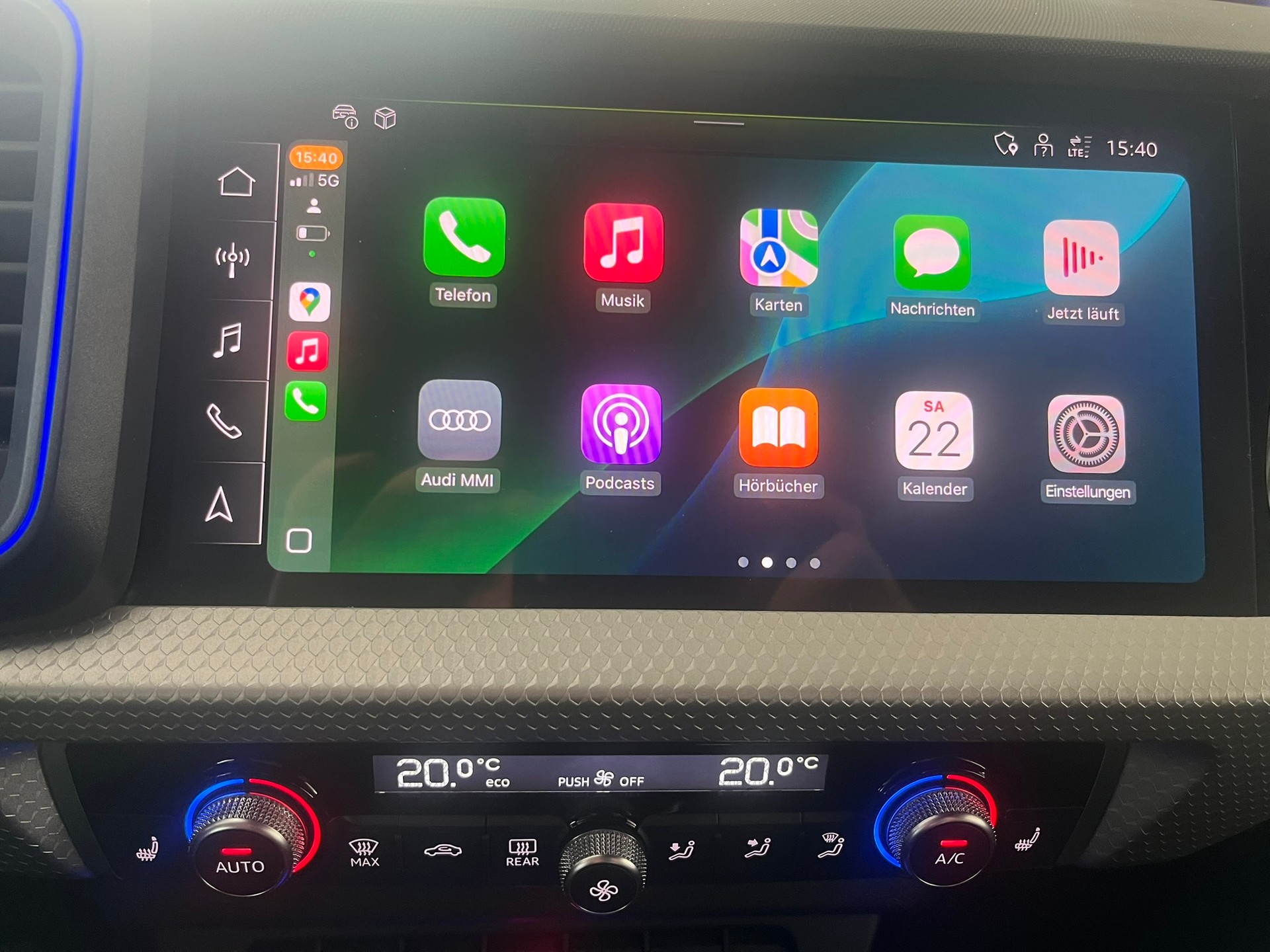AUDI A1 allstreet 35 TFSI S-tronic-image-18