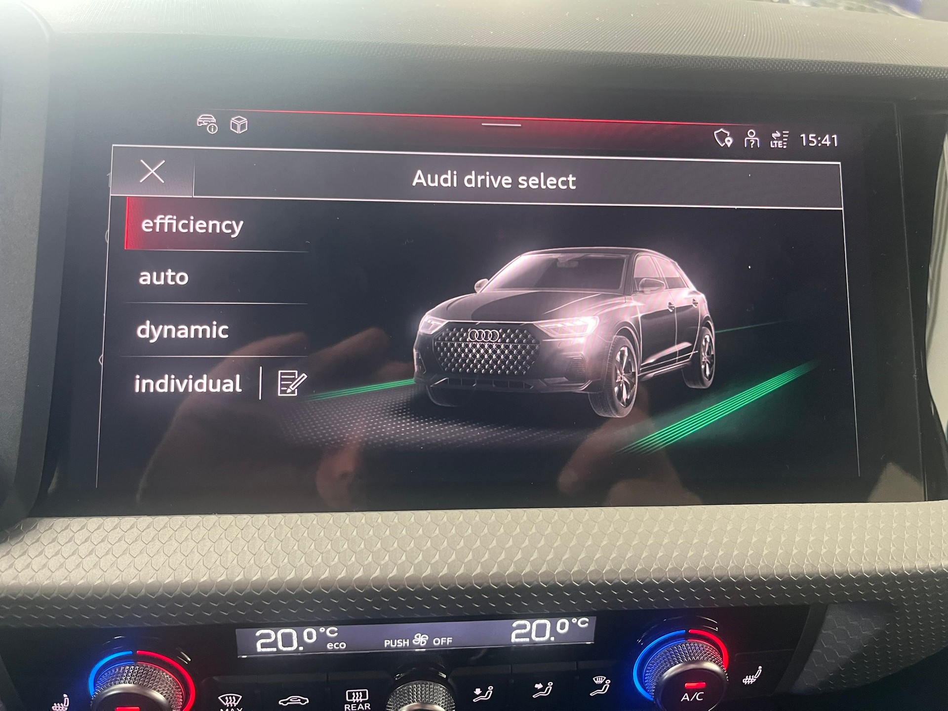 AUDI A1 allstreet 35 TFSI S-tronic-image-27
