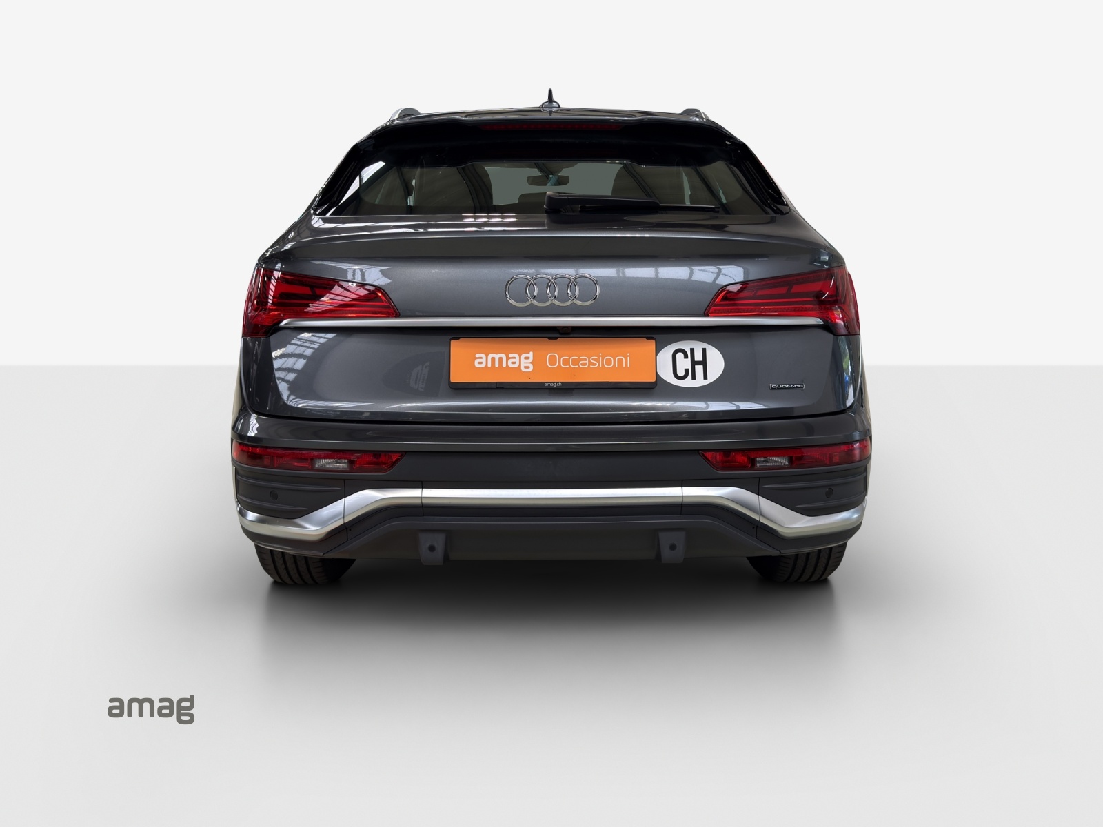 AUDI Q5 Sportback 40 TDI S line quattro S-tronic-image-3