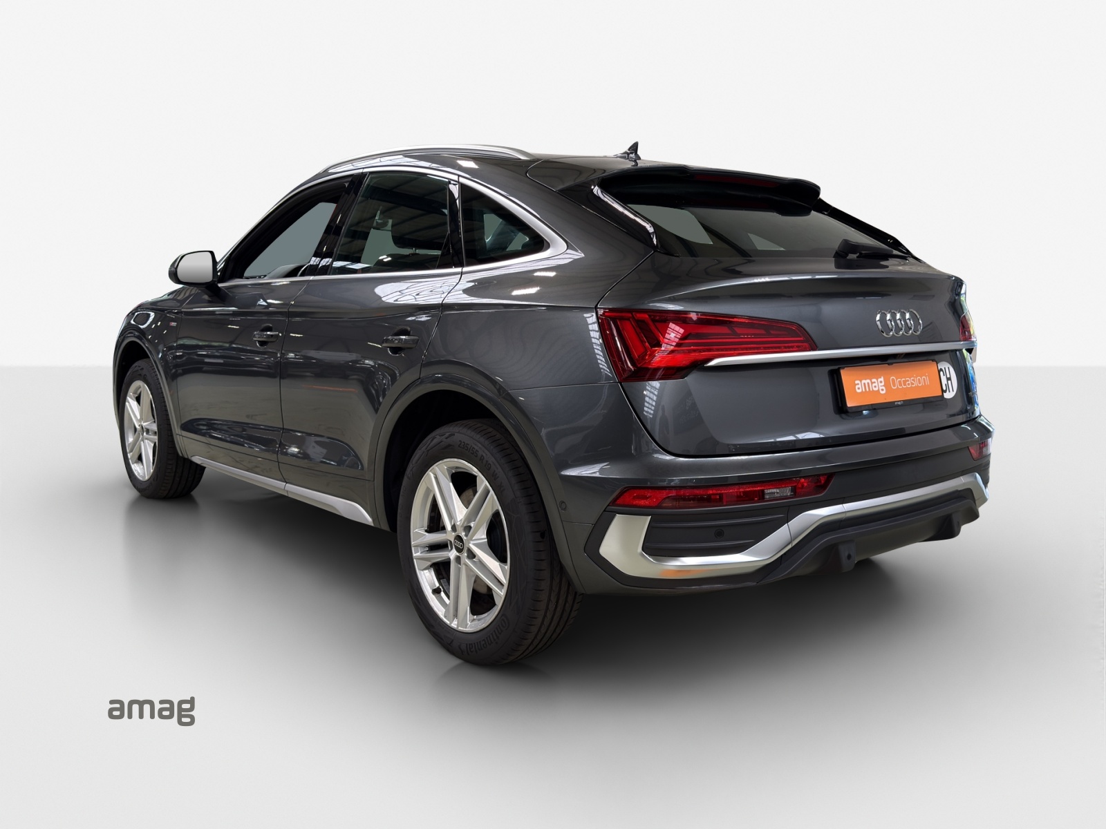 AUDI Q5 Sportback 40 TDI S line quattro S-tronic-image-2