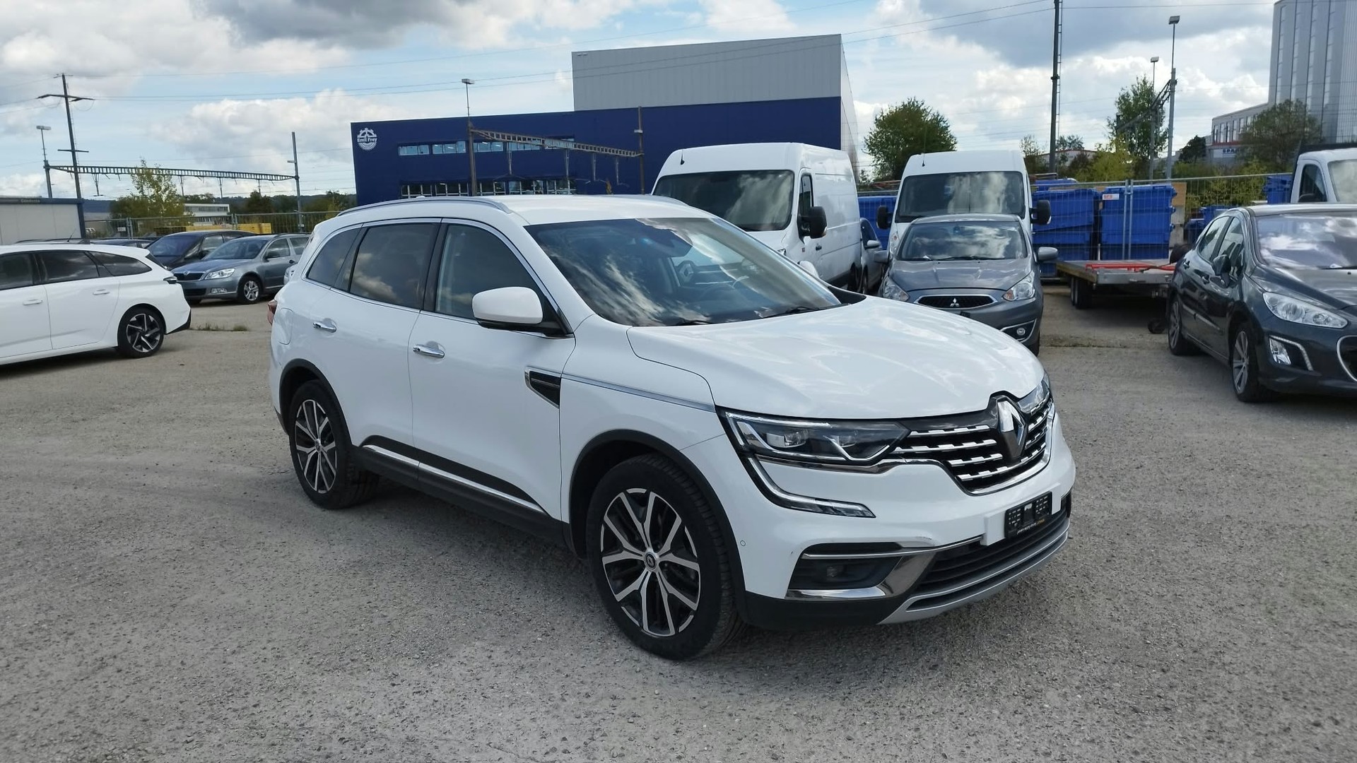 RENAULT Koleos 2.0 dCi Zen 4WD Xtronic CVT-image-1