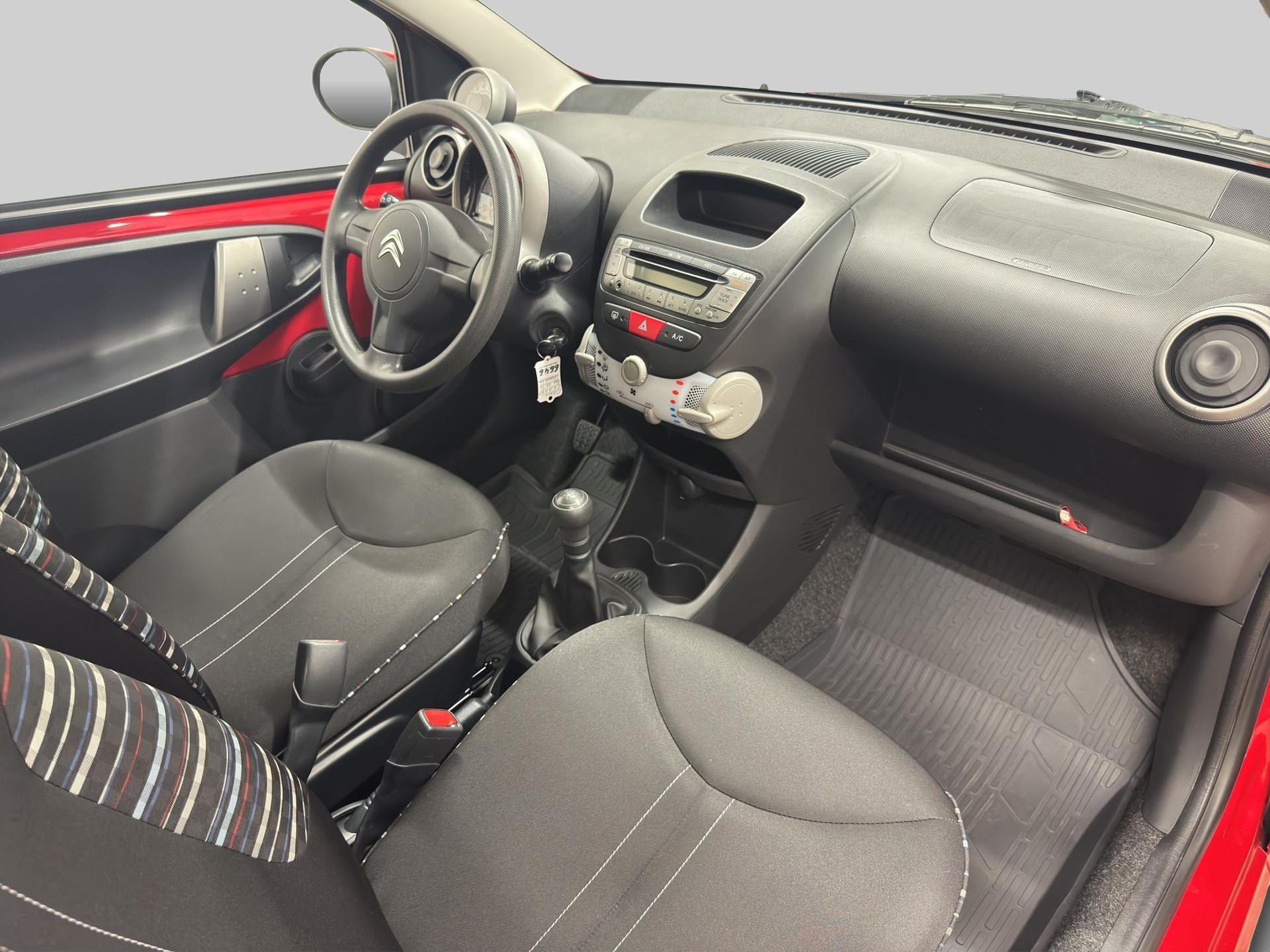 CITROEN Citroën C1 1.0i Attraction-image-8