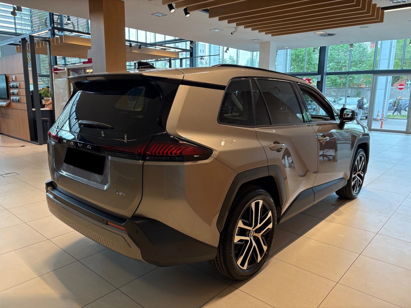 TOYOTA RAV-4 2.5 PHEV Premium e-CVT 4WD-image-5