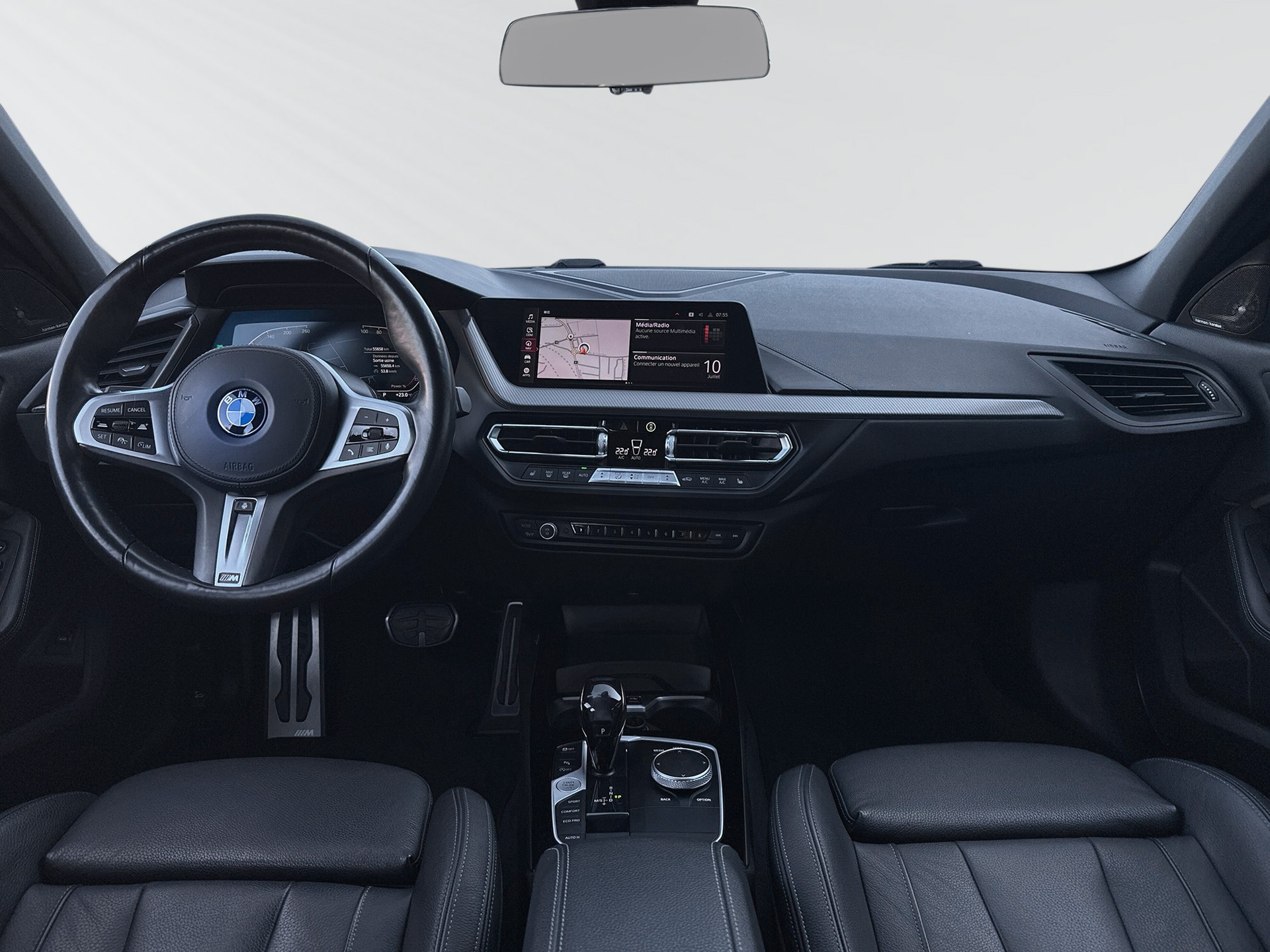 BMW 118i Pure M Sport Steptronic-image-5