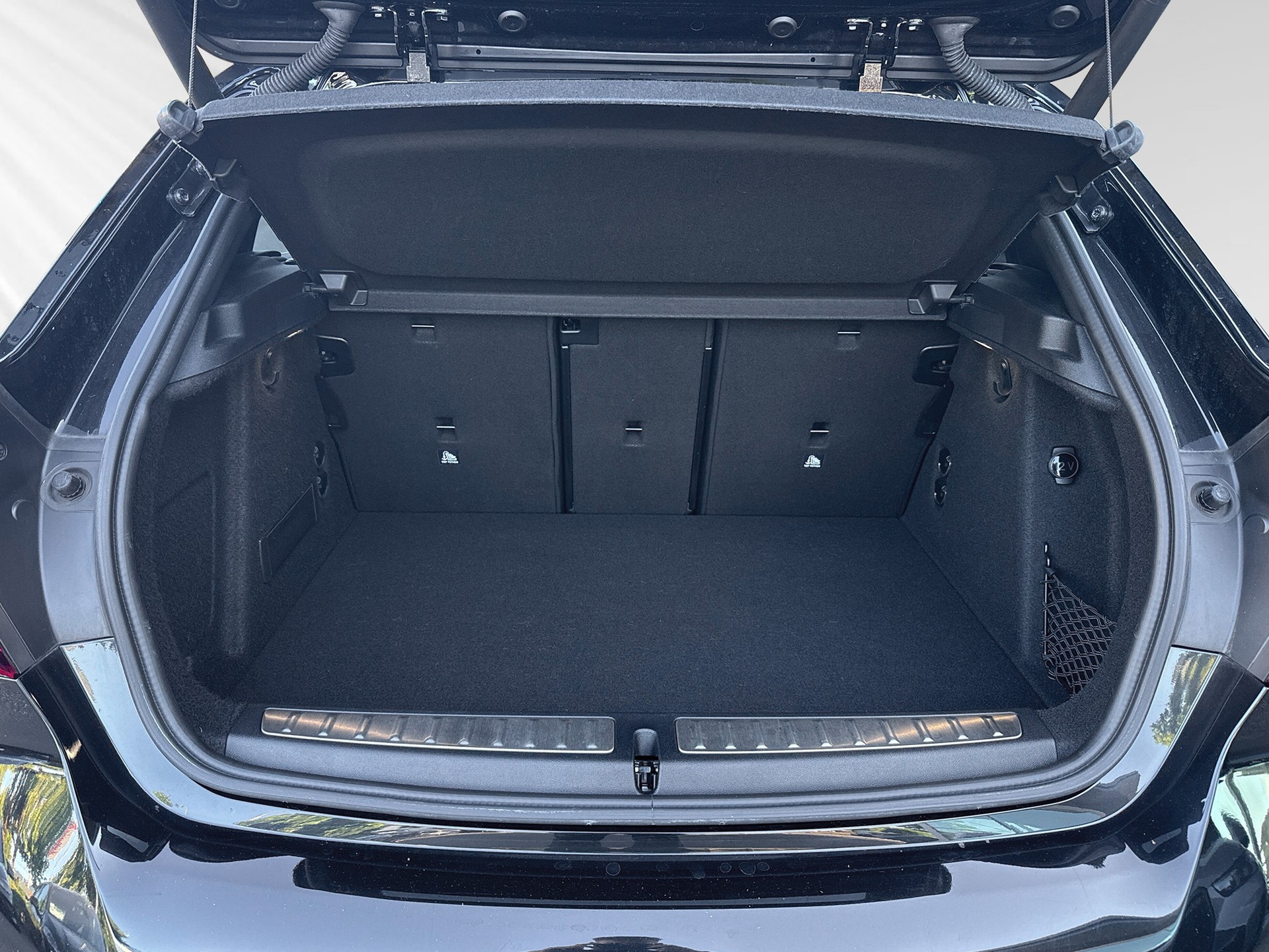 BMW 118i Pure M Sport Steptronic-image-7