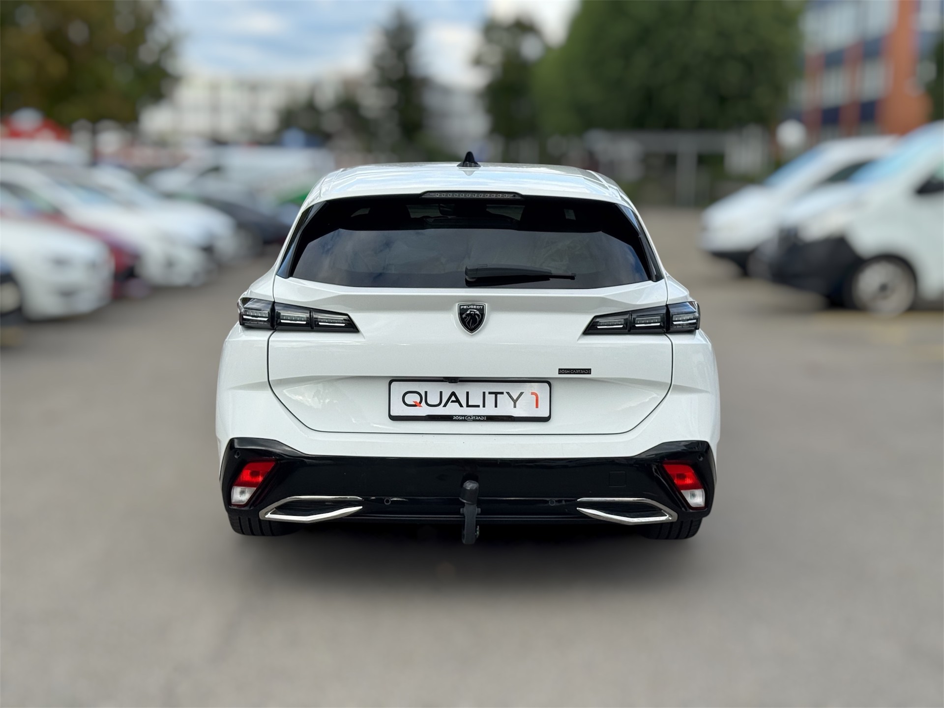 PEUGEOT 308 SW 1.5 BlueHDI Allure Pack EAT8-image-4