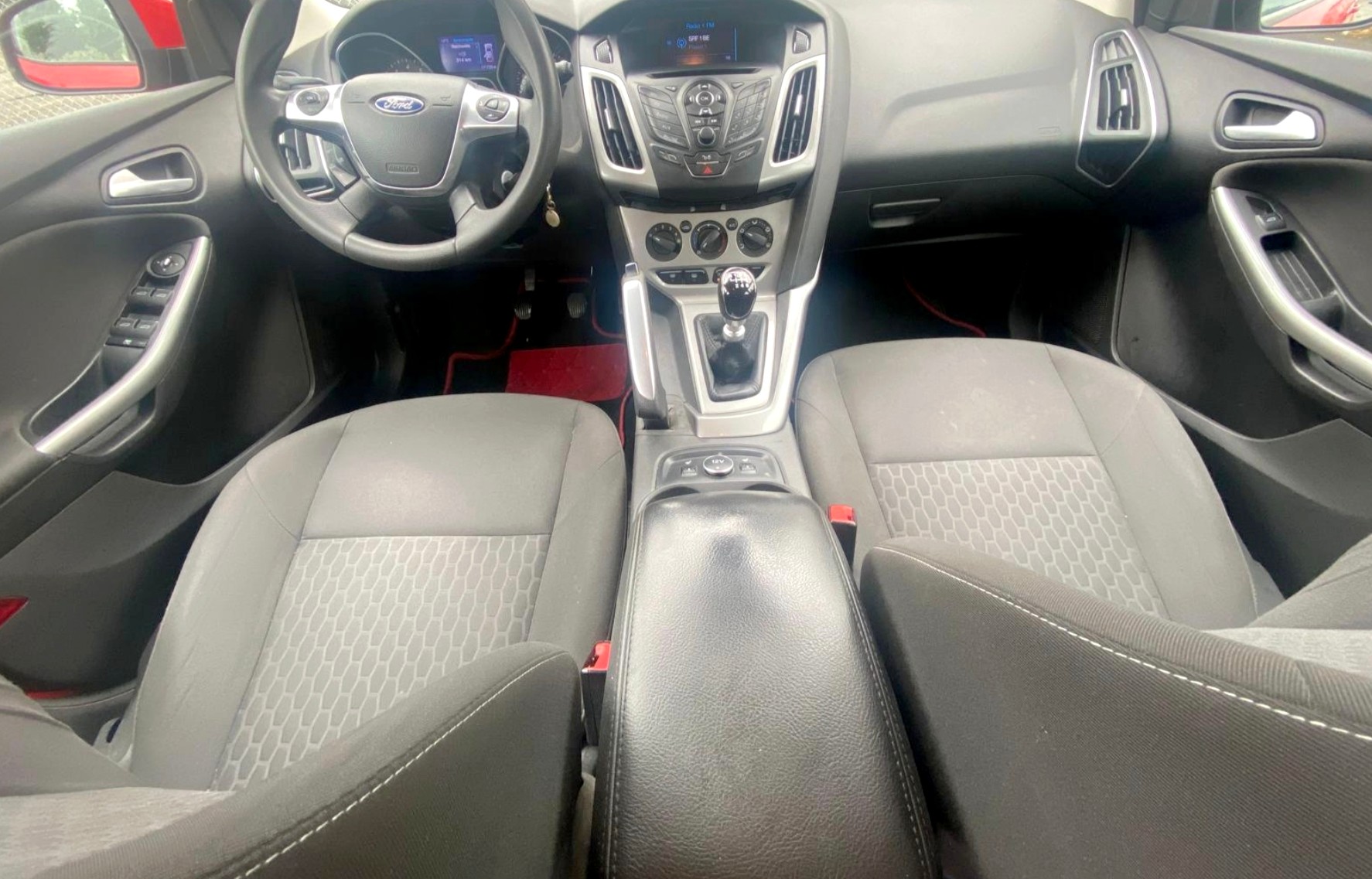 FORD Focus 1.0 SCTi Trend-image-5