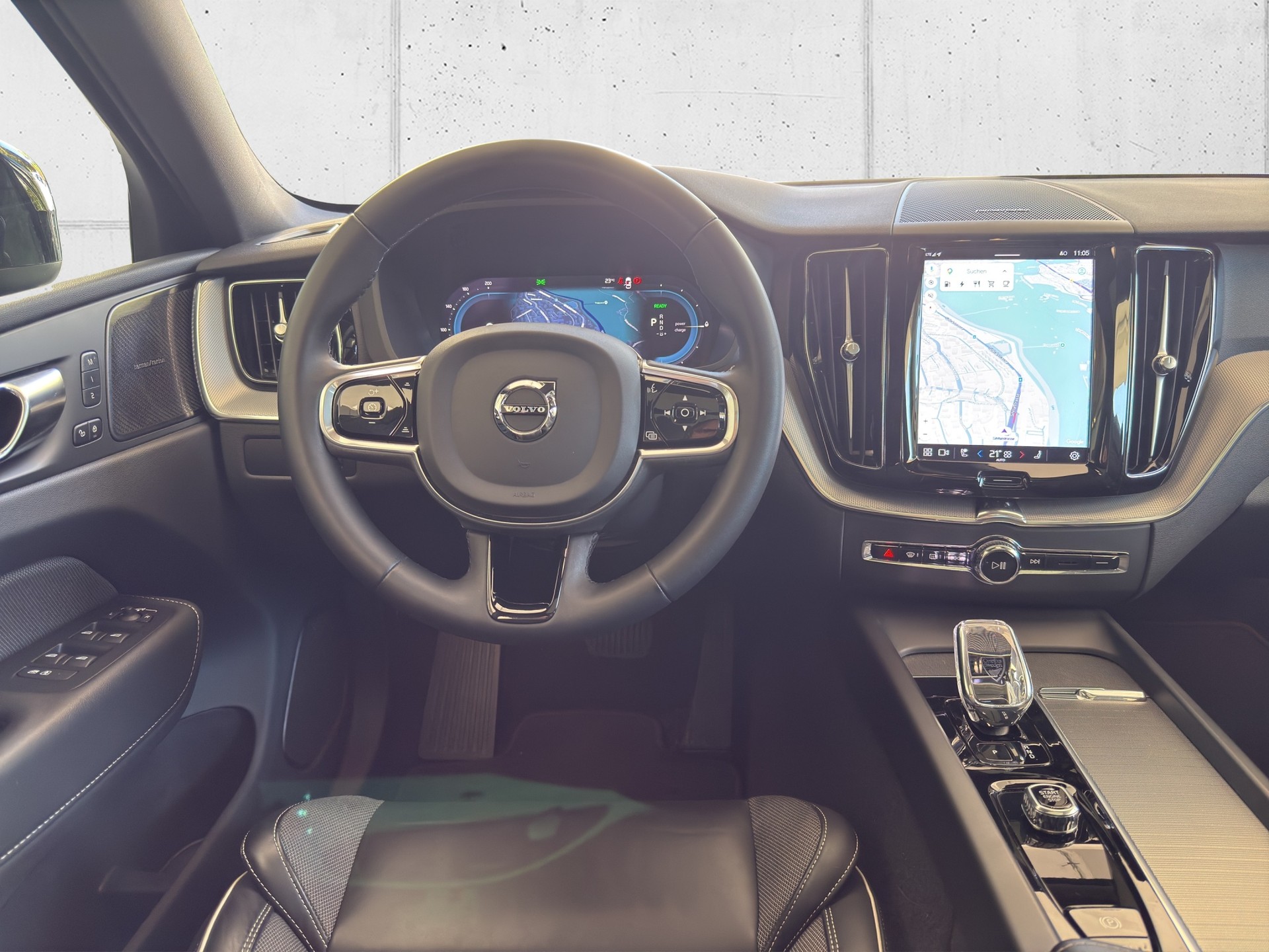 VOLVO XC60 T6 eAWD PluginHybrid Plus Dark Geartronic-image-7