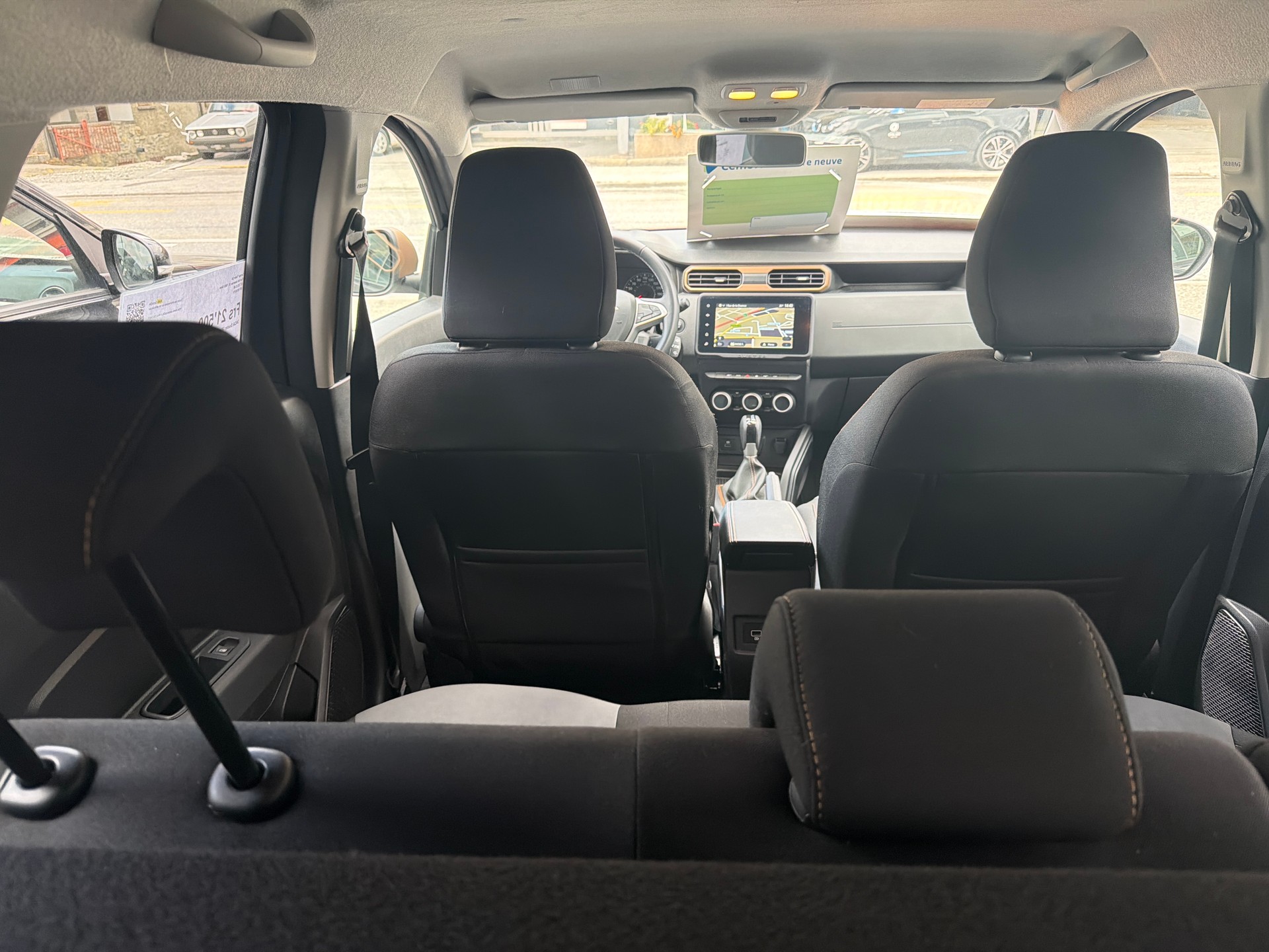 DACIA Duster TCe 150 Extreme EDC 4x2-image-13