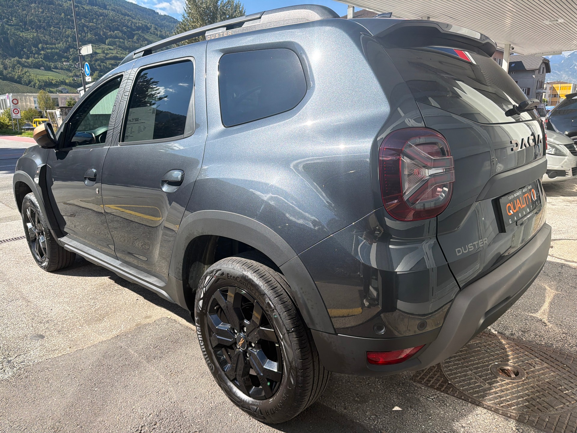 DACIA Duster TCe 150 Extreme EDC 4x2-image-2