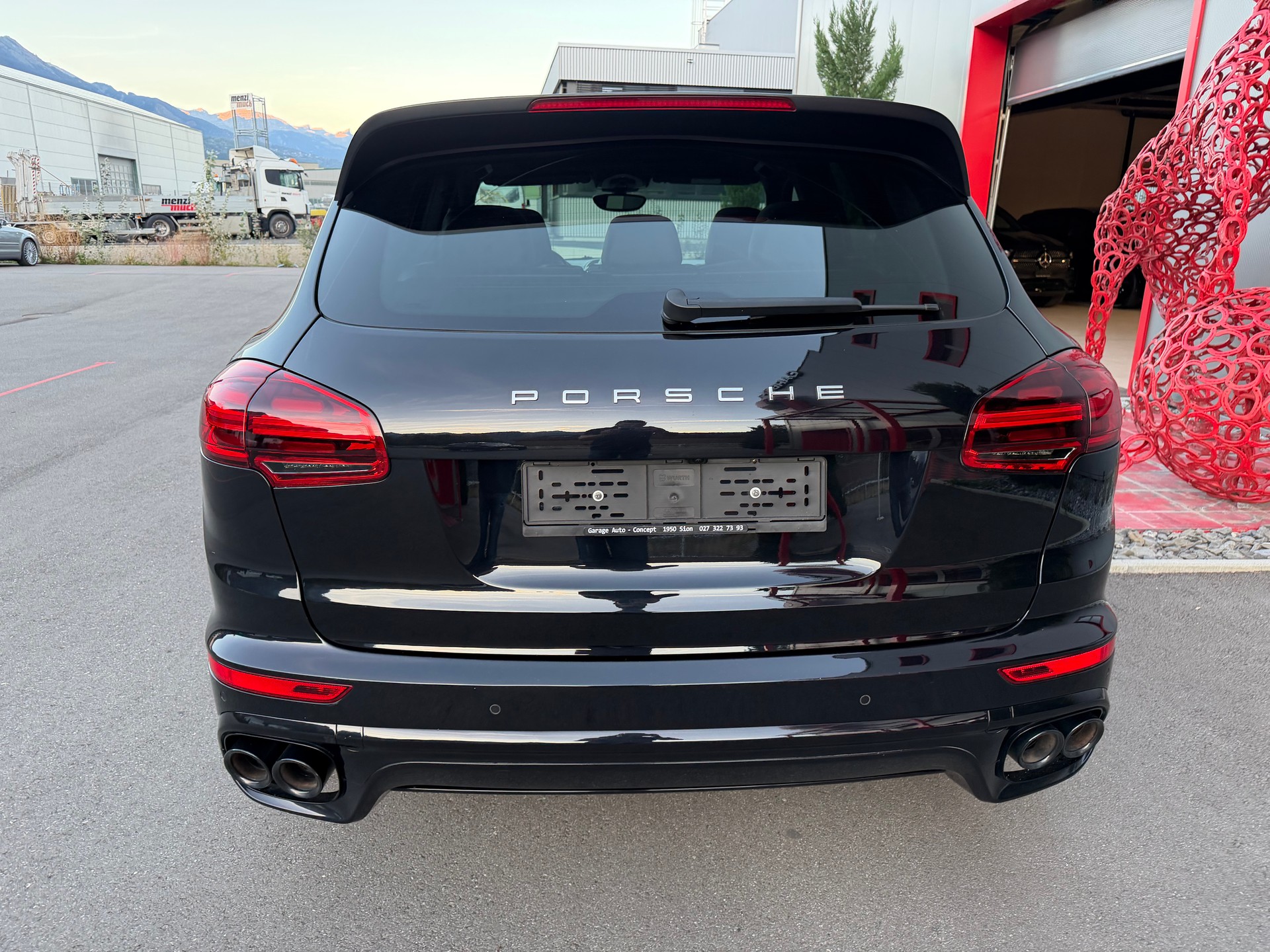 PORSCHE Cayenne Diesel Platinum Edition-image-5