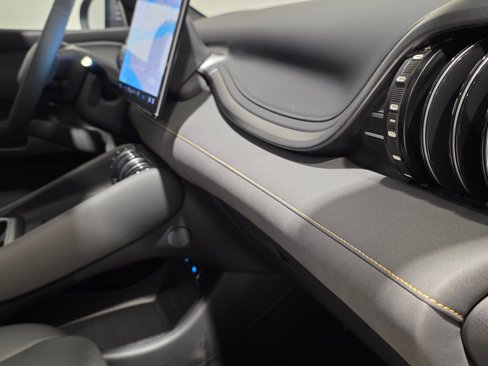 BYD Atto 3 EVO 74.8 kWh Excellence AWD-image-21