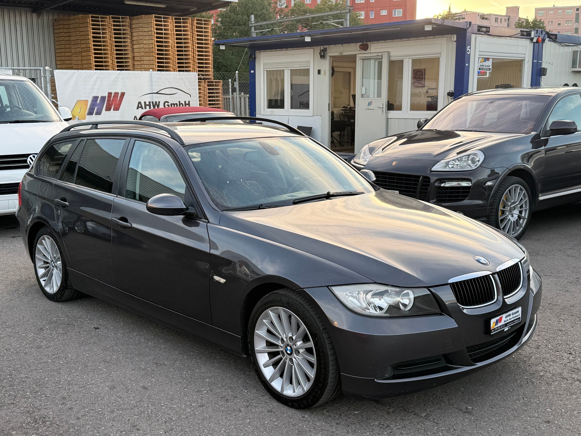 BMW 320d Touring Frisch ab MFK 03.2026 / AHK 1600kg / Sitzheizung / Leder / Tempomat / PDC-image-2