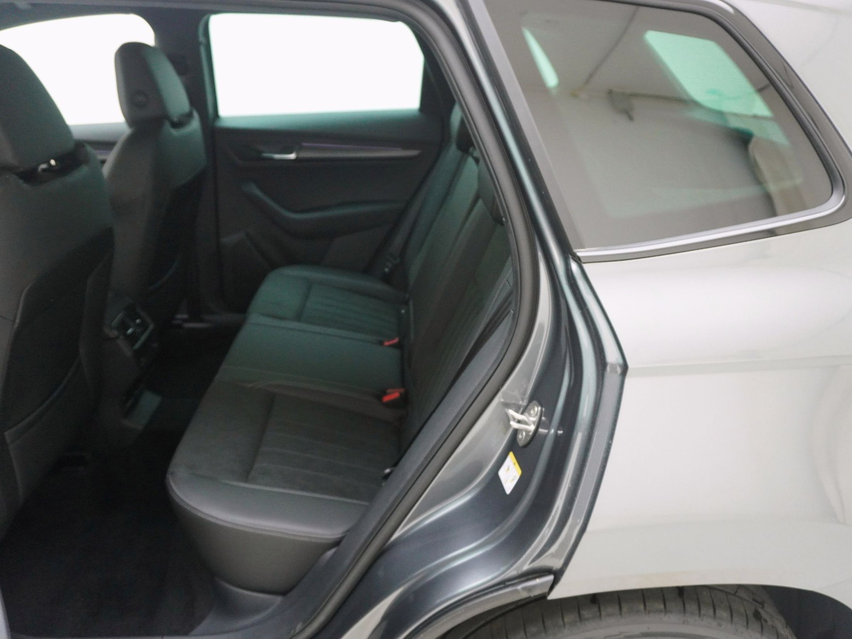 SKODA Karoq 2.0 TSI SportLine DSG 4x4-image-14