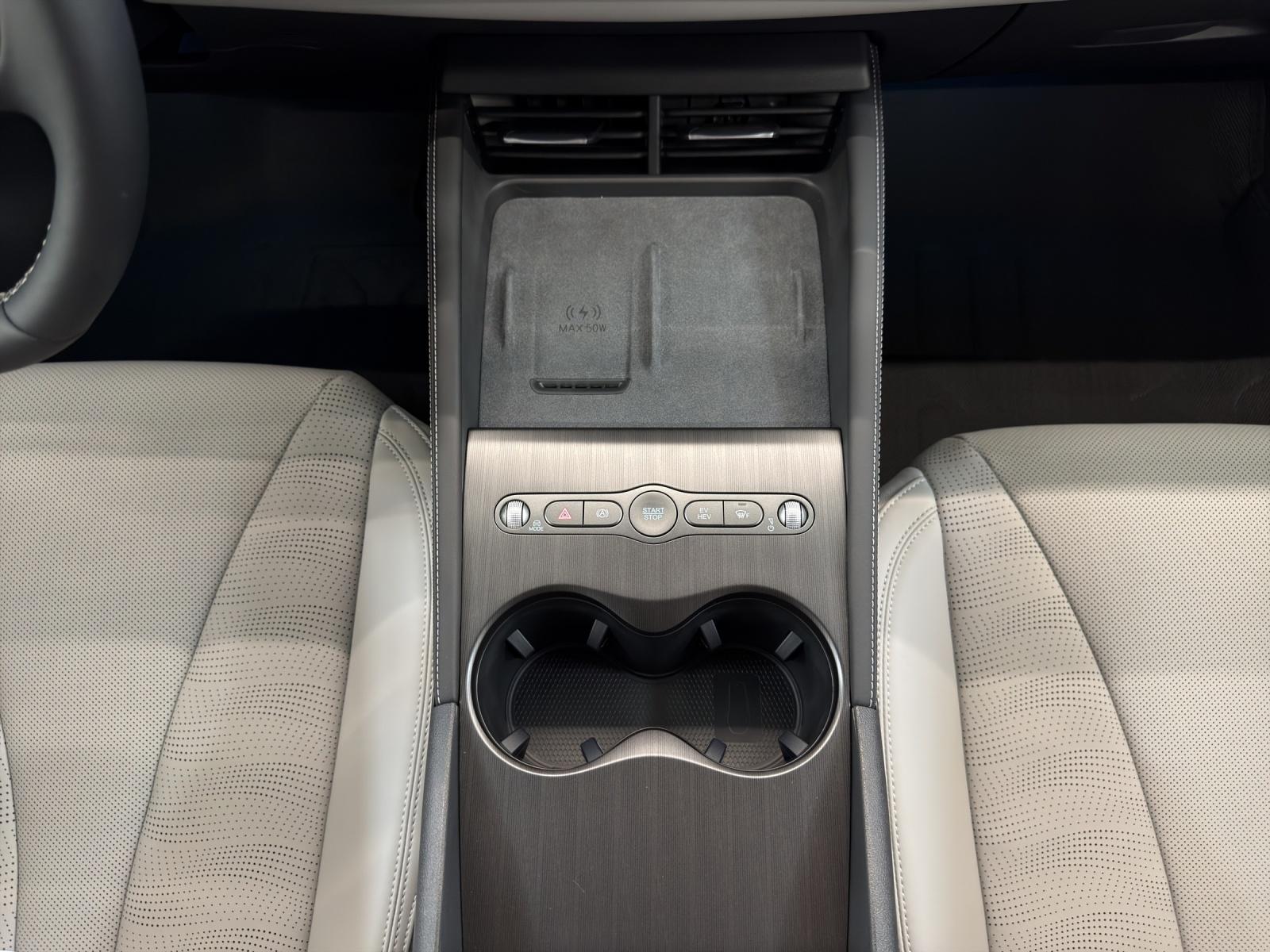 BYD Seal 6 DM-i Touring Comfort-image-14