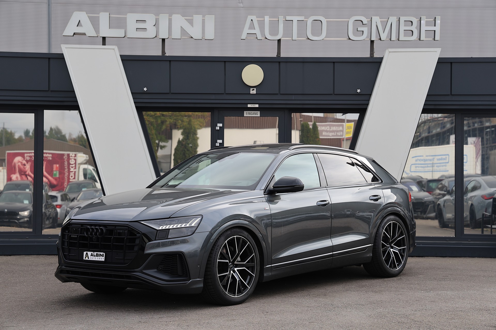 AUDI Q8 55 TFSI quattro tiptronic