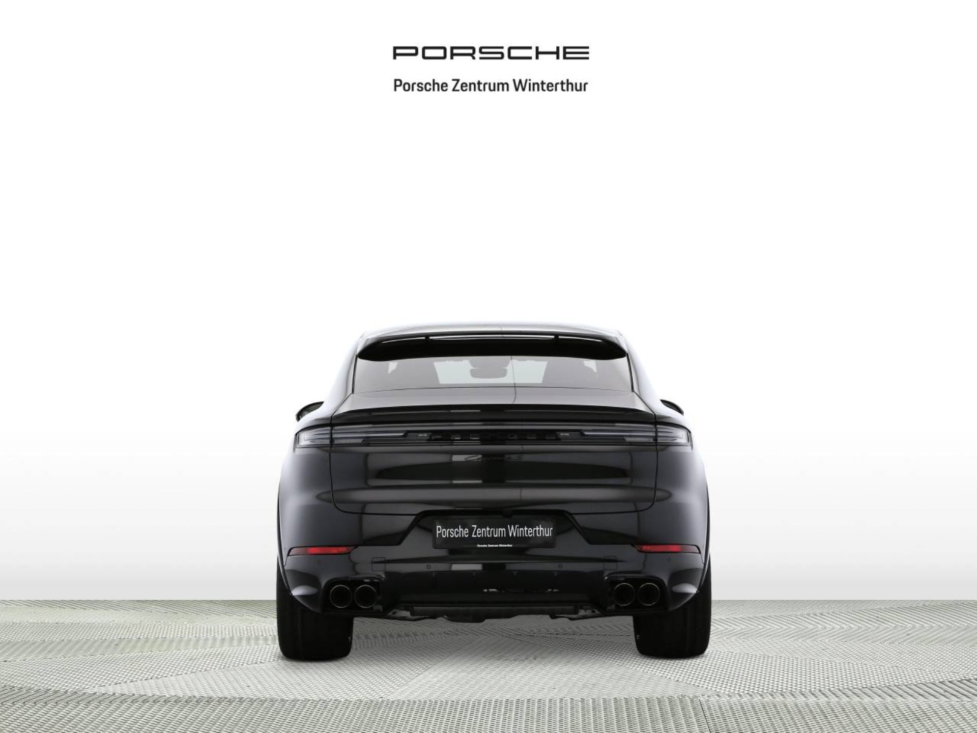 PORSCHE Cayenne S E-Hybrid Coupé Black Edition-image-6