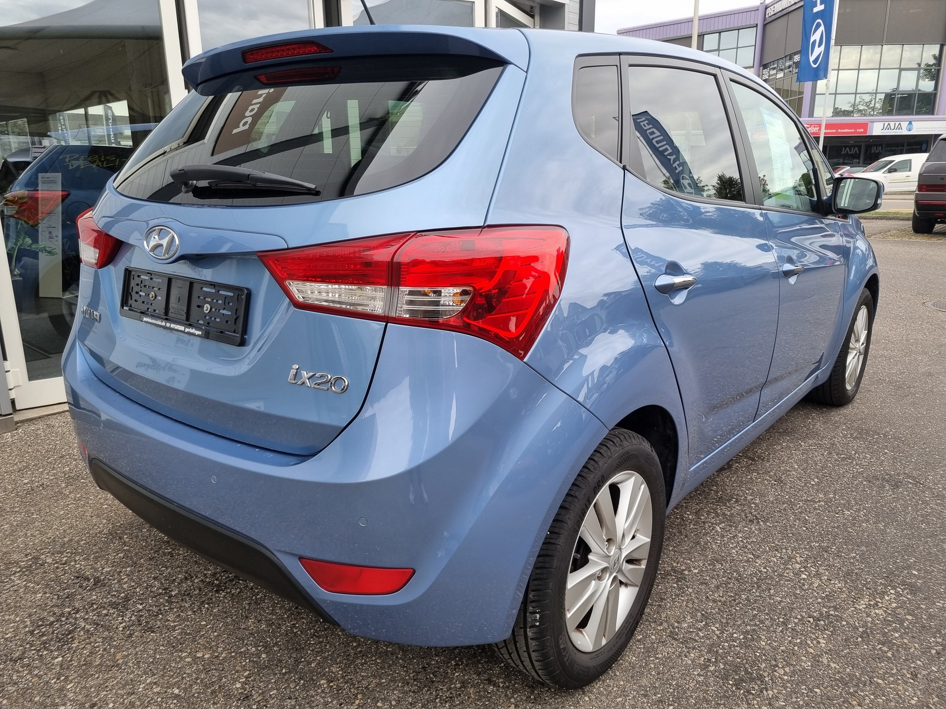 HYUNDAI iX20 1.6 Style Automatic-image-4