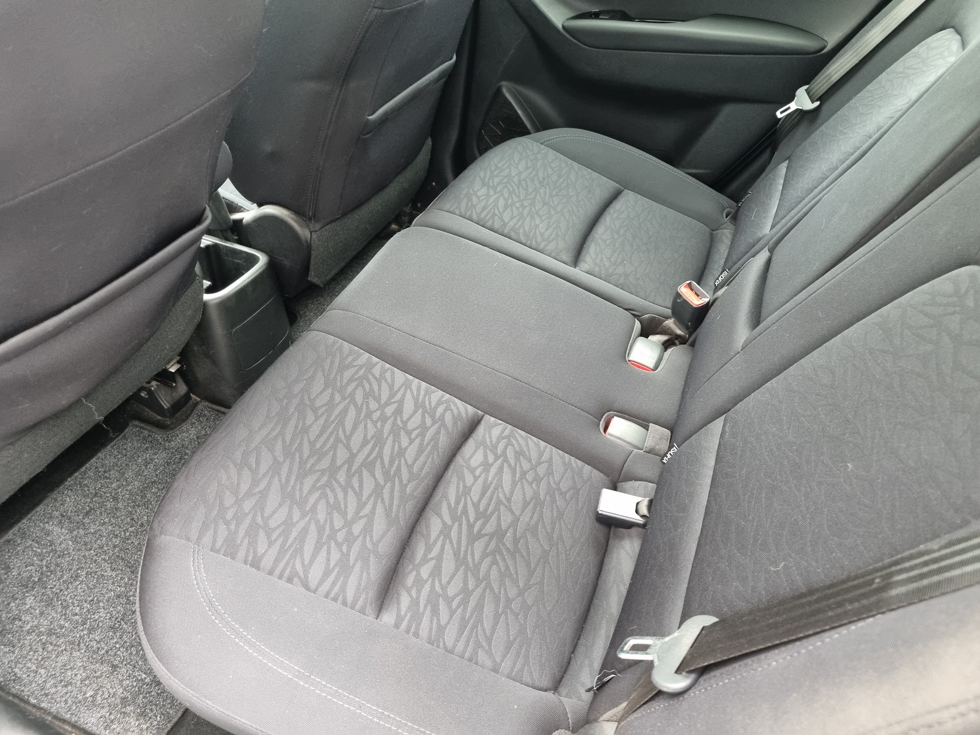 HYUNDAI iX20 1.6 Style Automatic-image-8
