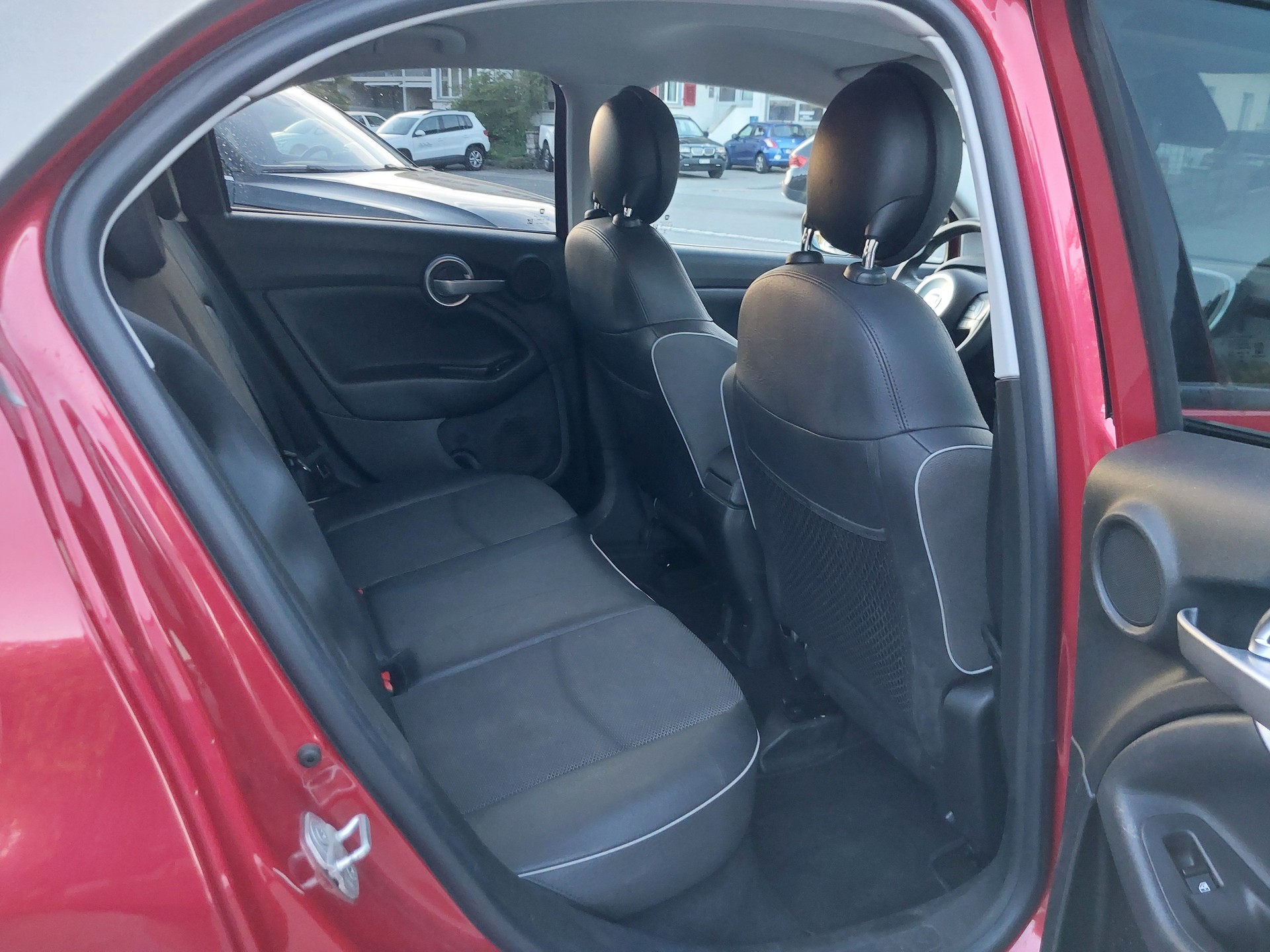FIAT 500X 1.4T Cross Plus 4x4 Automatic-image-8