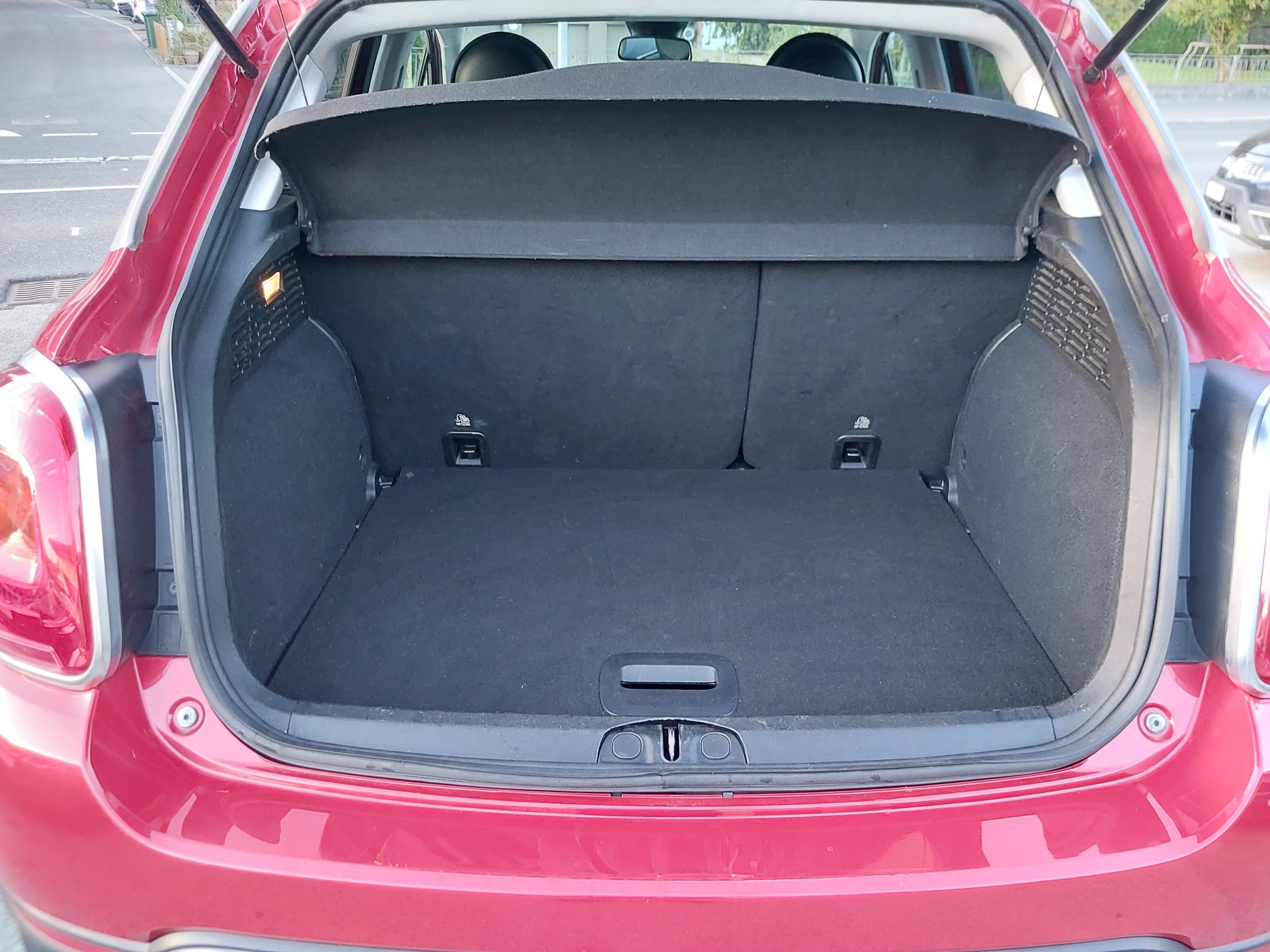 FIAT 500X 1.4T Cross Plus 4x4 Automatic-image-9