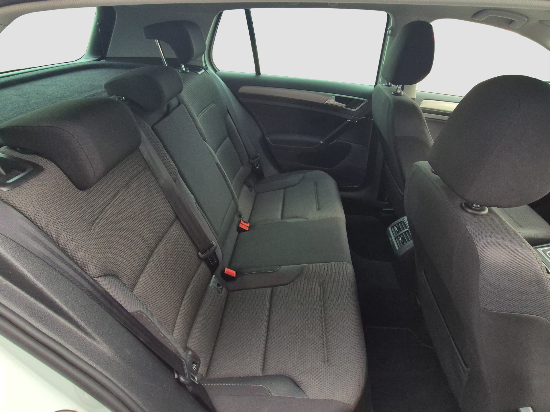 VW Golf 1.2 TSI Comfortline DSG-image-17