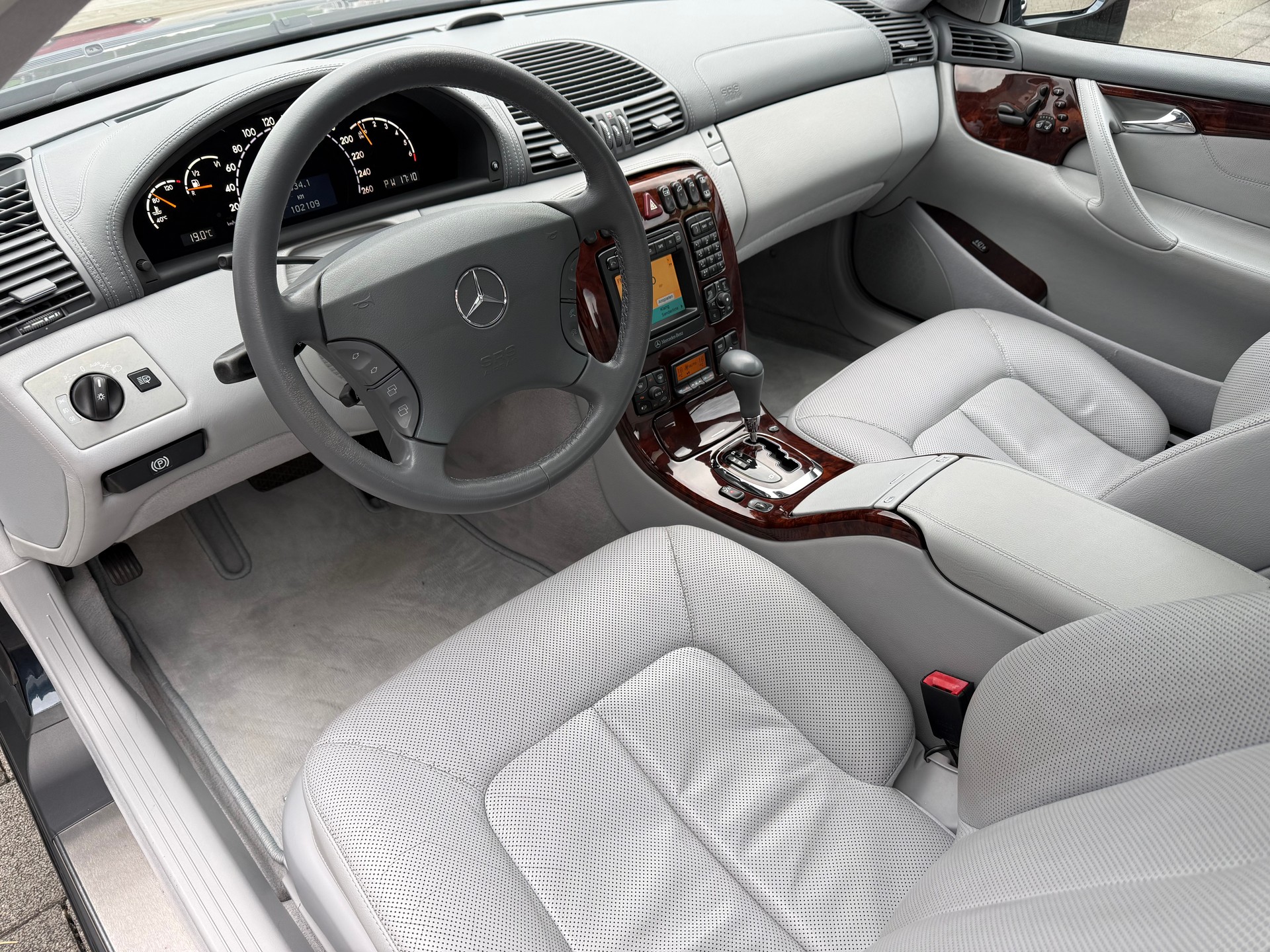 MERCEDES-BENZ CL 500 Automatic-image-8