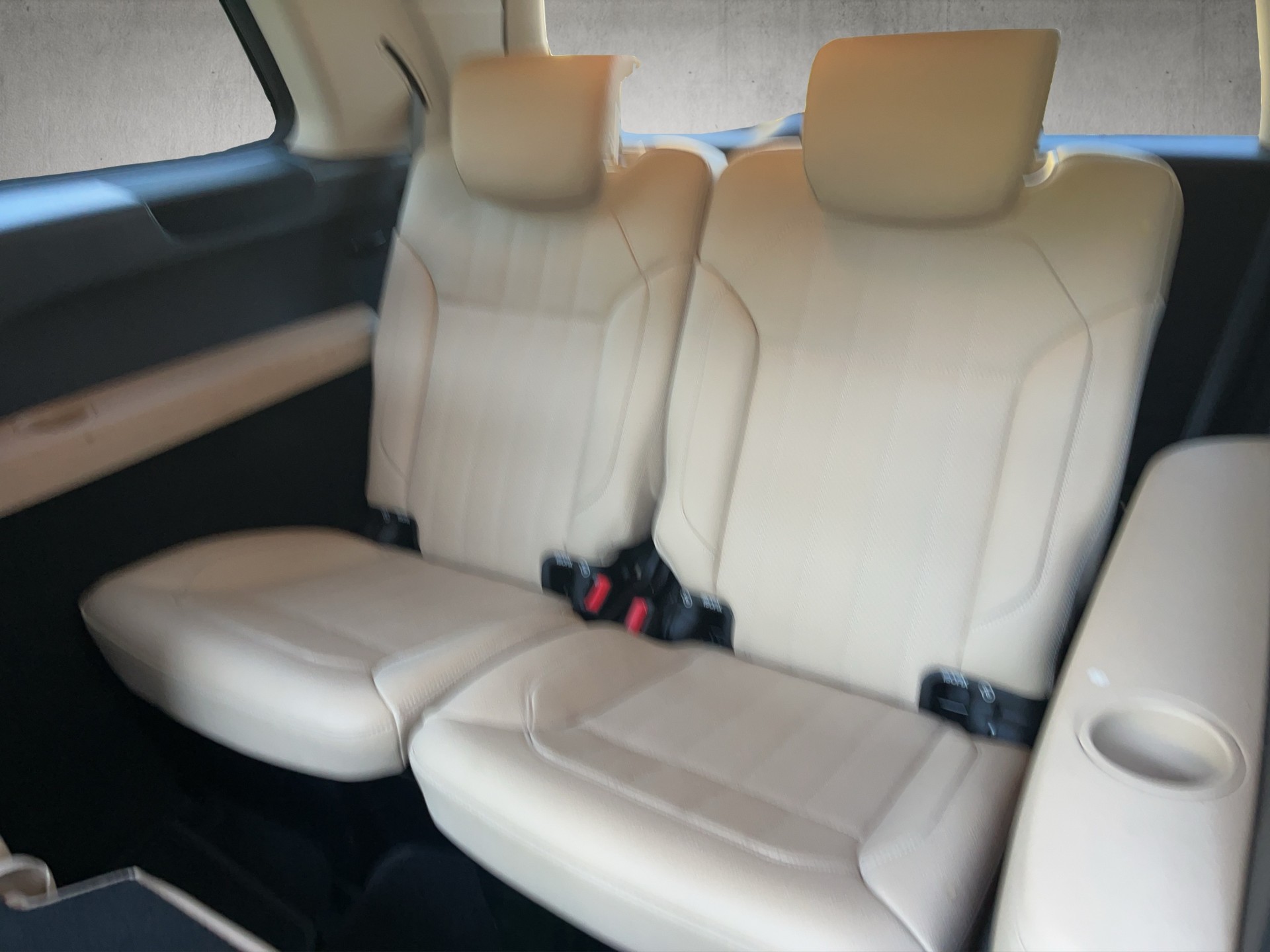 MERCEDES-BENZ GLS 350 d 4Matic 9G-TRONIC-image-11