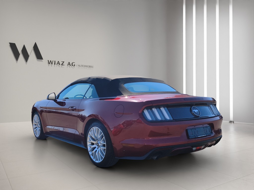 FORD Mustang Convertible 2.3 EcoBoost-image-15
