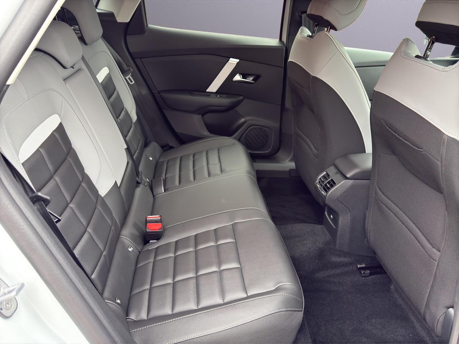 CITROEN Citroën e-C4 Max-image-9