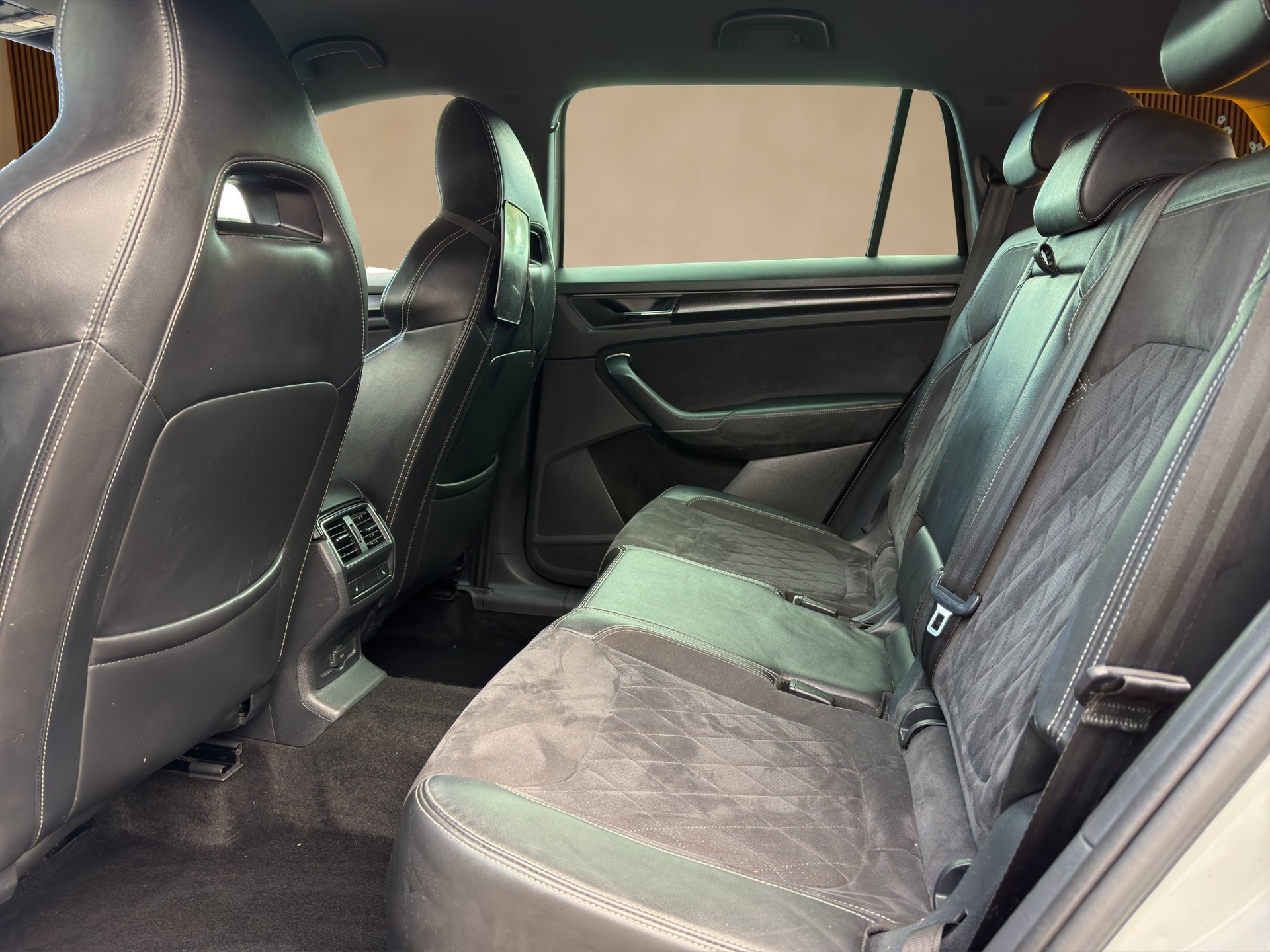 SKODA Kodiaq 2.0 TDI CR L&K 4x4 DSG SPORT LINE-image-14