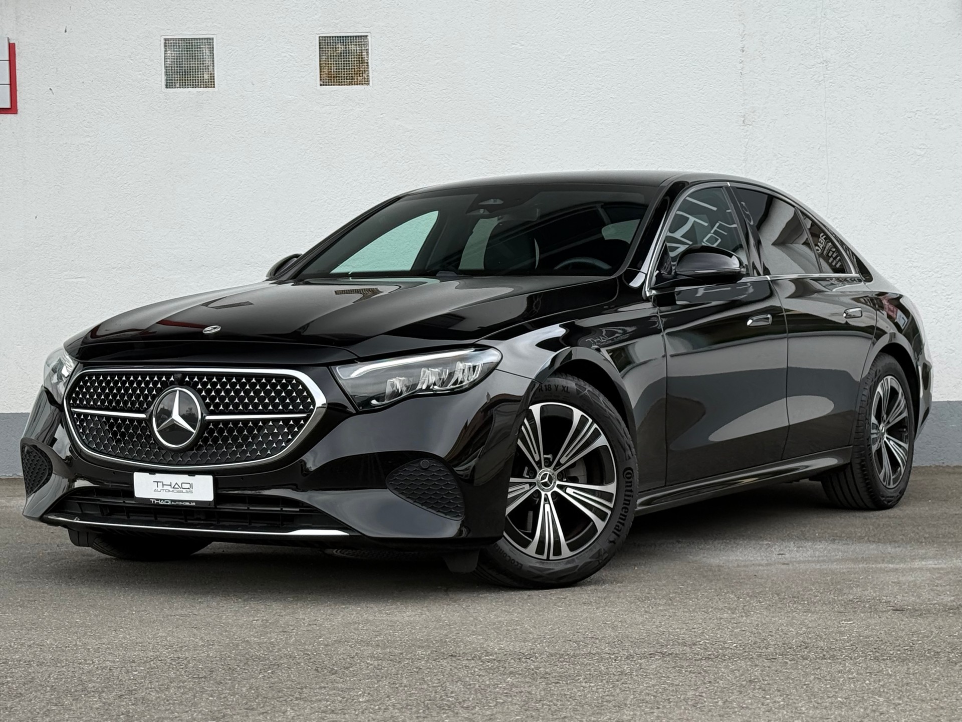 MERCEDES-BENZ E 220 d 4Matic 9G-Tronic-image-1