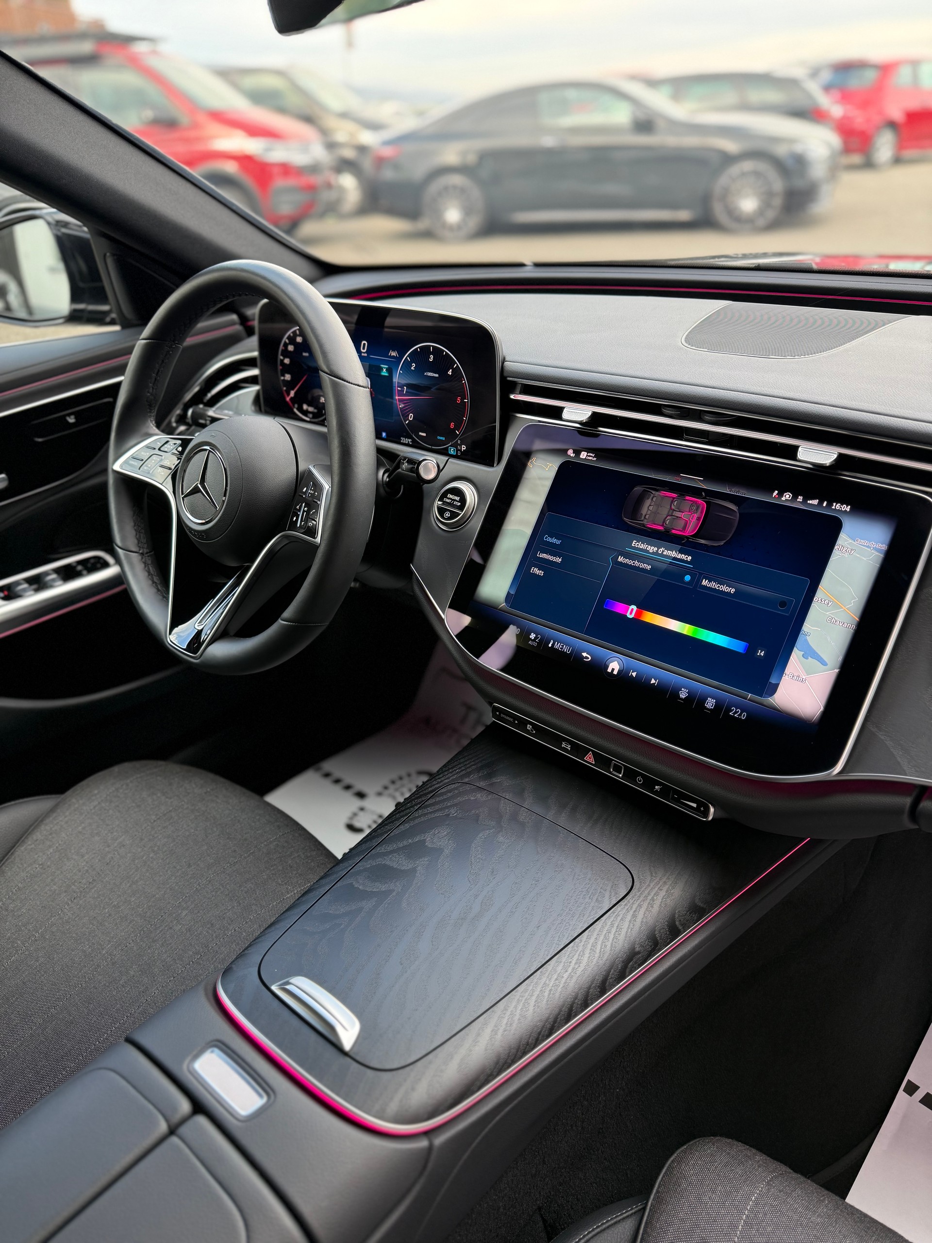 MERCEDES-BENZ E 220 d 4Matic 9G-Tronic-image-26