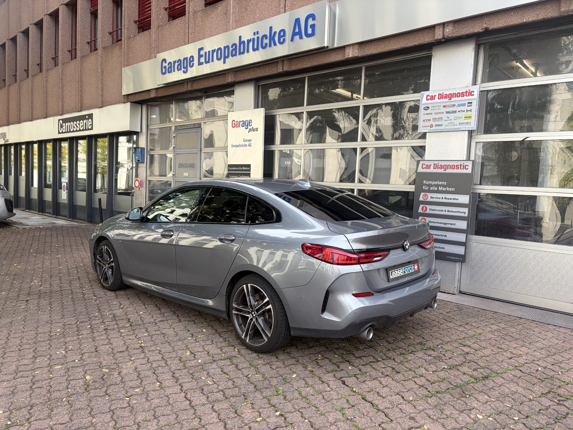 BMW 220d Gran Coupé Steptronic M Sport-image-3